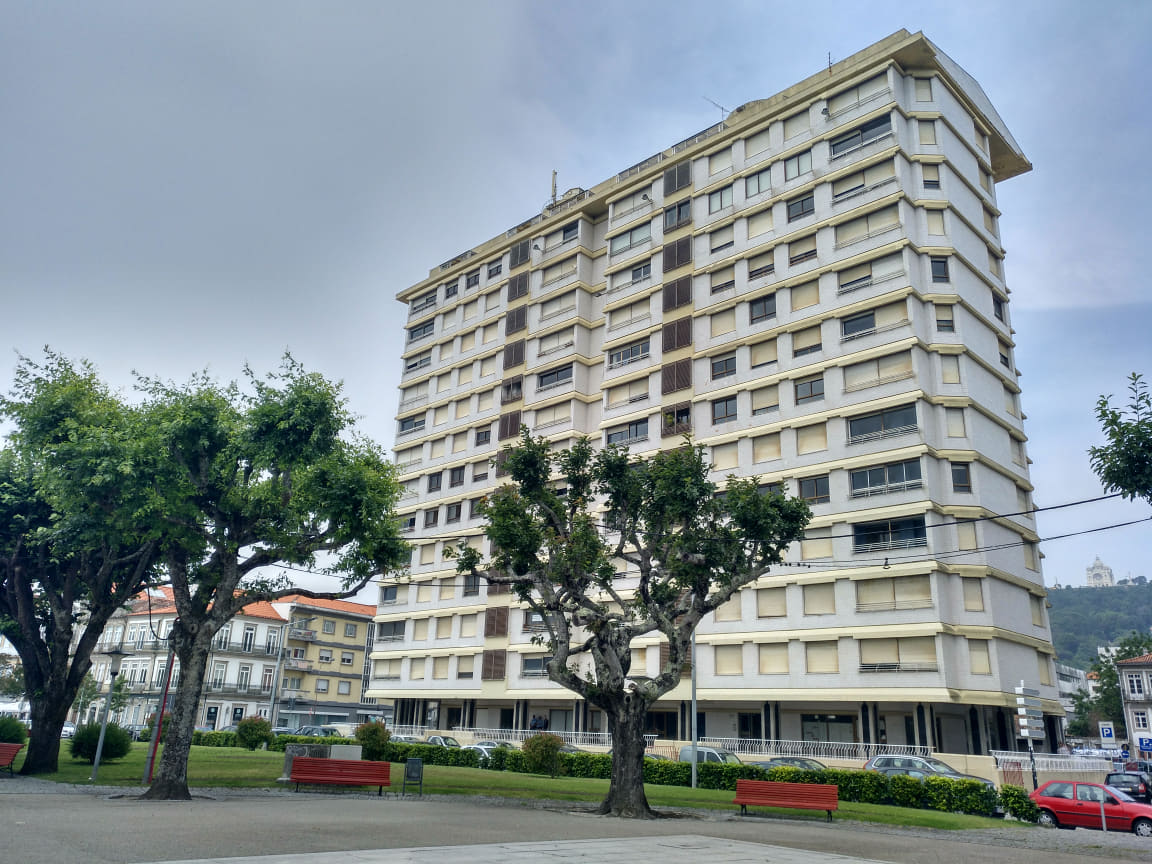 Número de moradores do prédio Coutinho desce de nove para sete, diz VianaPolis