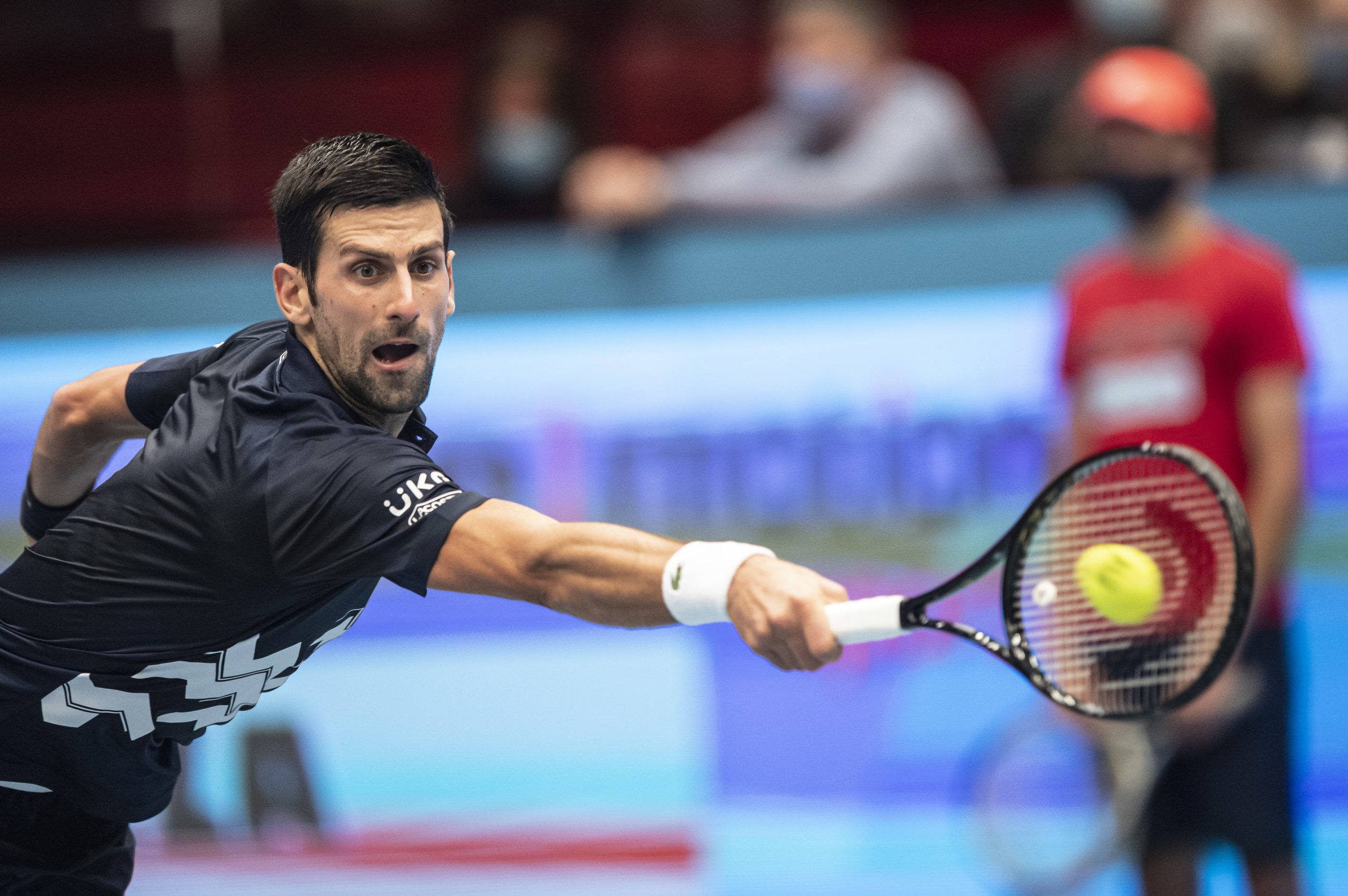 Djokovic fecha ano na liderança do ATP e iguala recorde de Pete Sampras