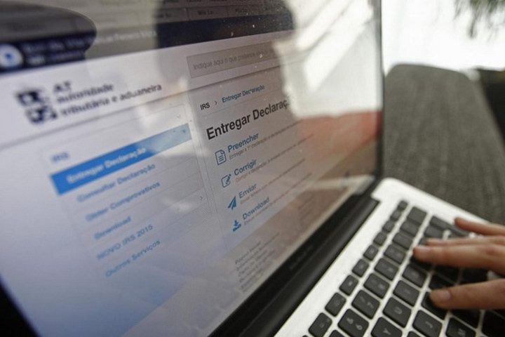 Governo publica decreto que determina quem pode beneficiar do IRS automático