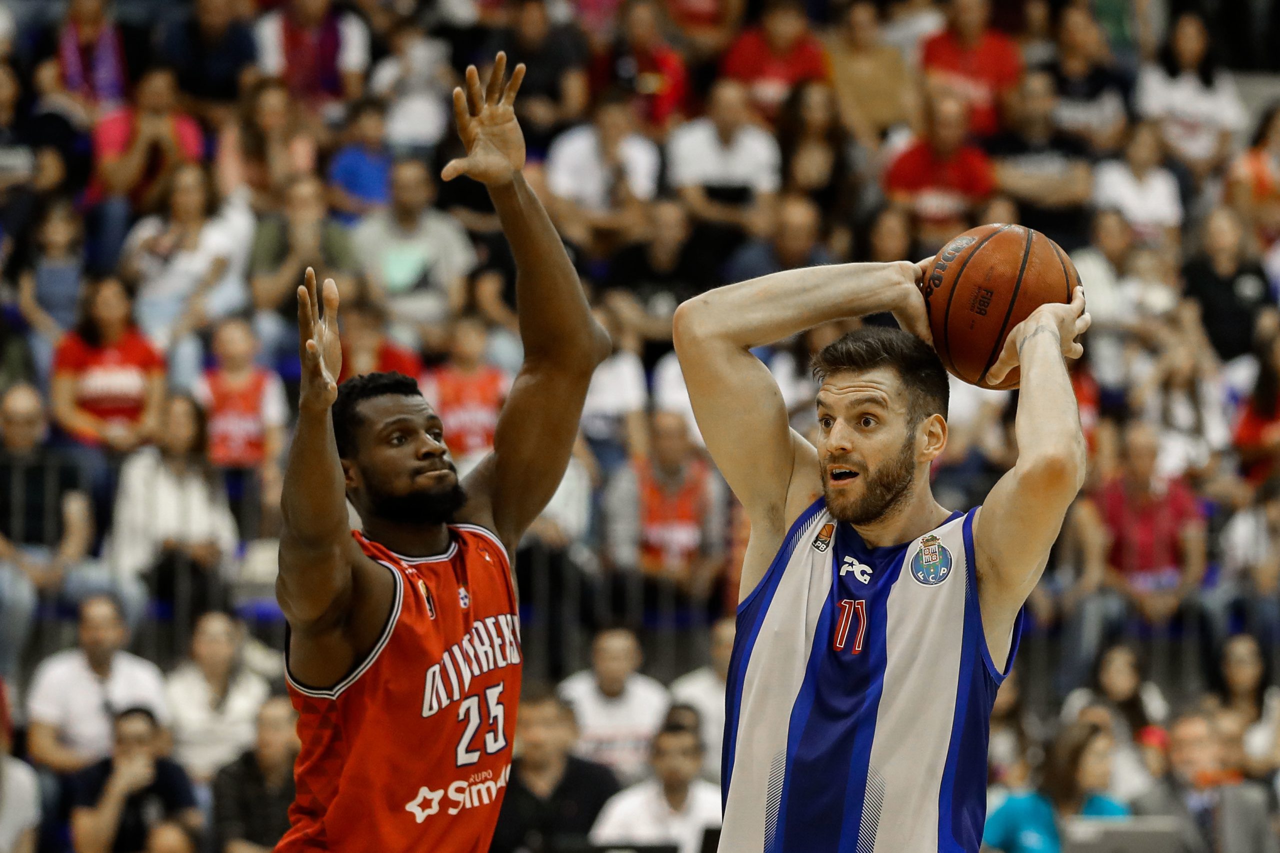 FC Porto conquista Supertaça de basquetebol