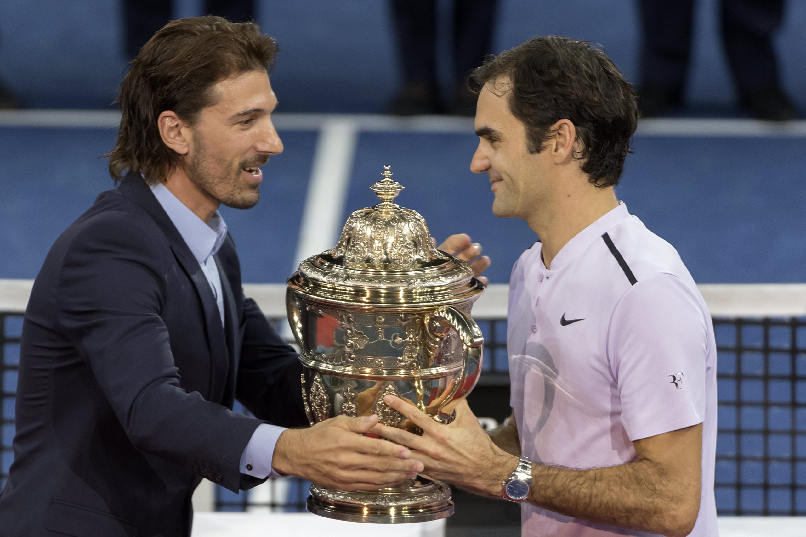 Federer campeão pela oitava vez do torneio de Basileia