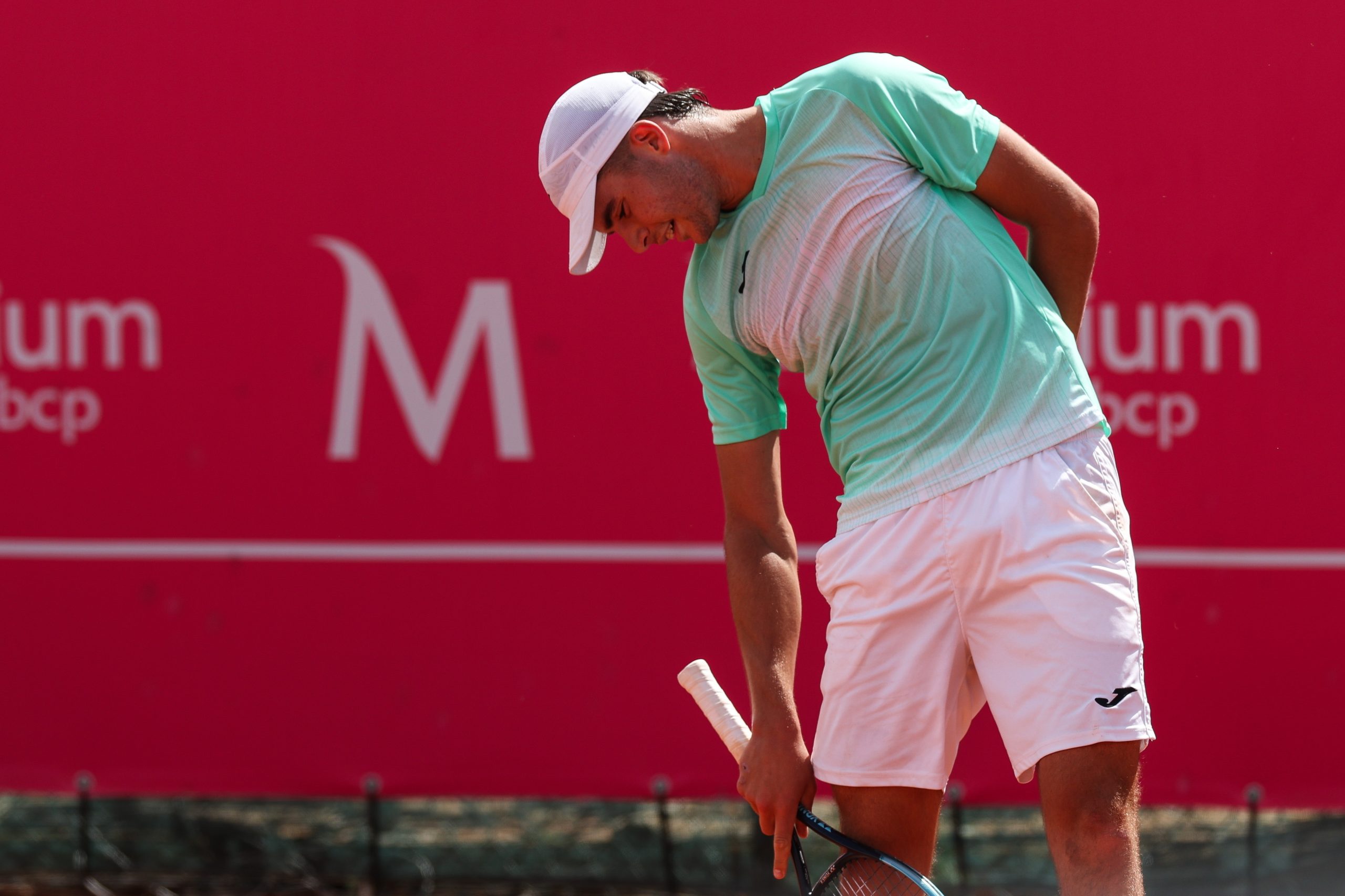 Jaime Faria bate Gastão Elias rumo às ‘meias’ do challenger de ténis de Curitiba