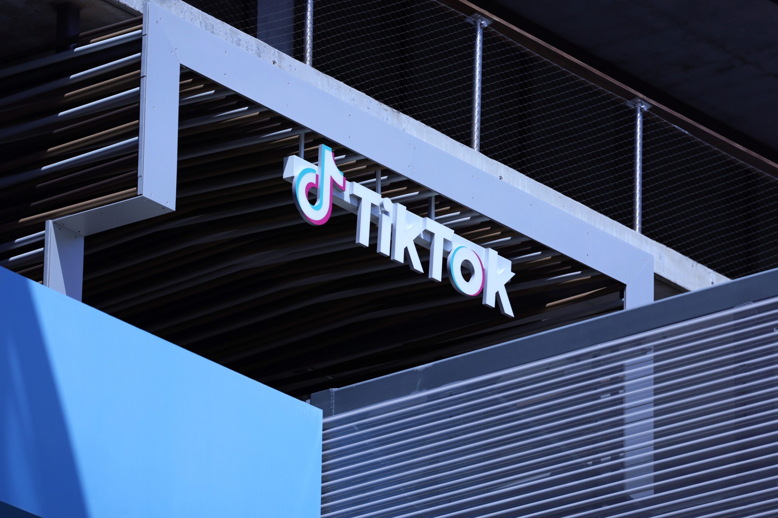Web Summit: Oh TikTok, my TikTok. As luvas que esgotaram em Lisboa por causa desta comunidade