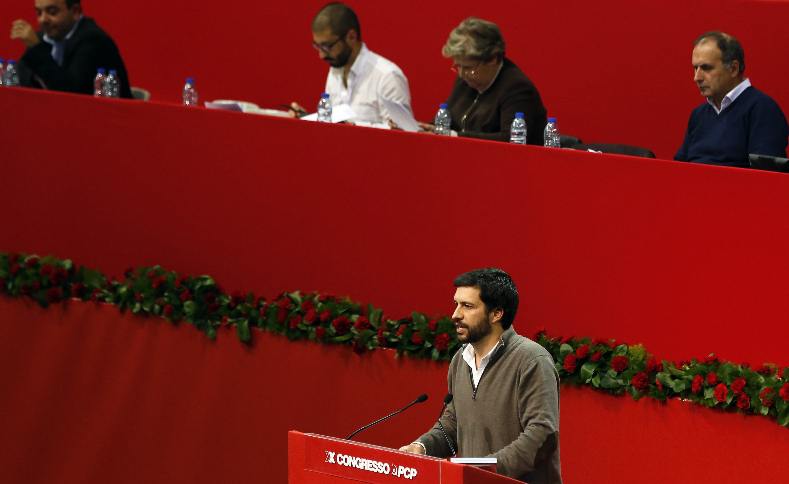 Comunistas lutam por “outra Europa” com “Estados soberanos e iguais em direitos”, diz João Ferreira