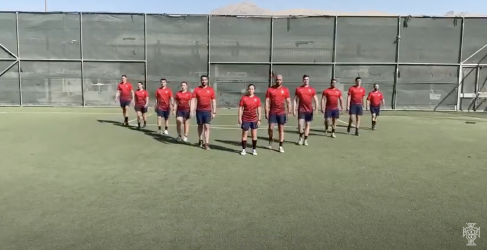 Militares destacados no Afeganistão enviam vídeo de apoio à seleção nacional de futebol