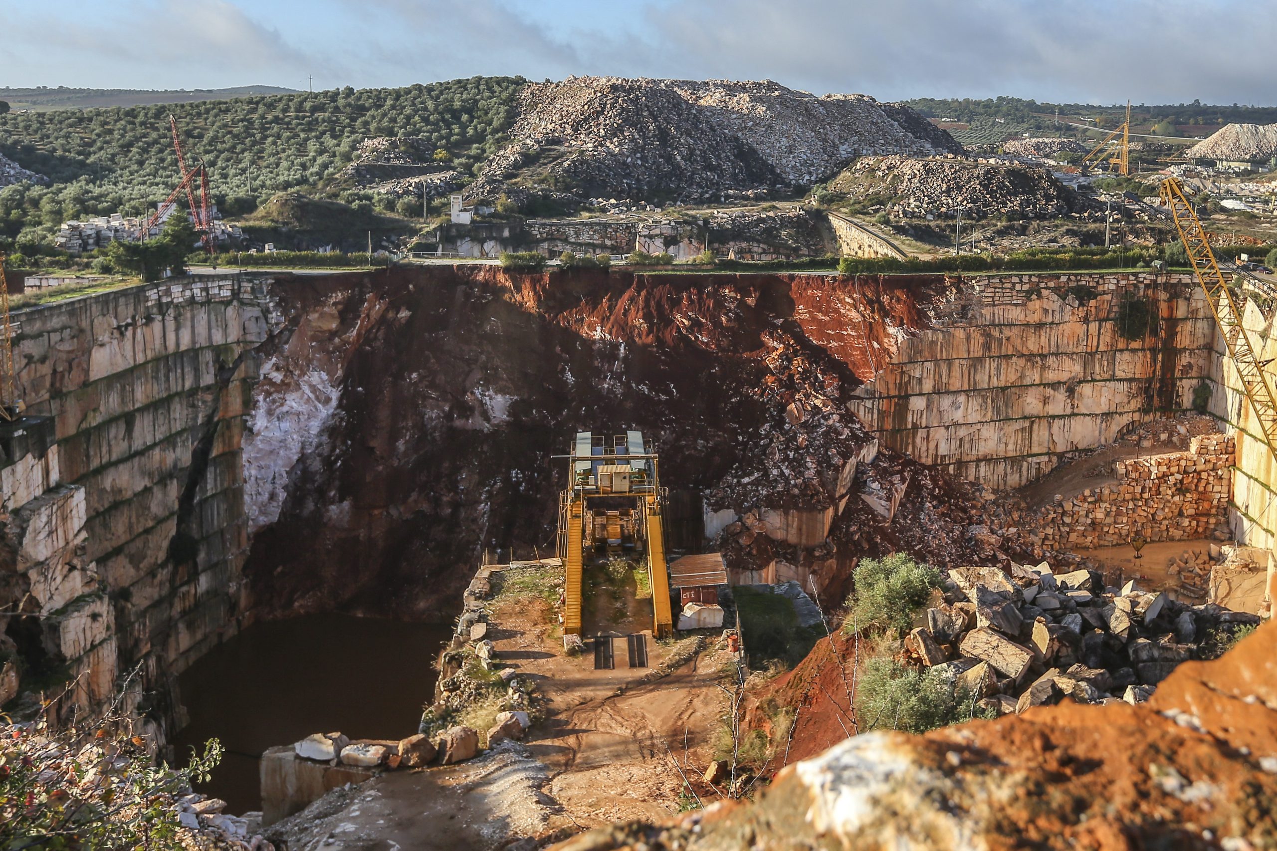 Acidente/Borba: Autarca de Vila Viçosa também desconhecia riscos de colapso da estrada