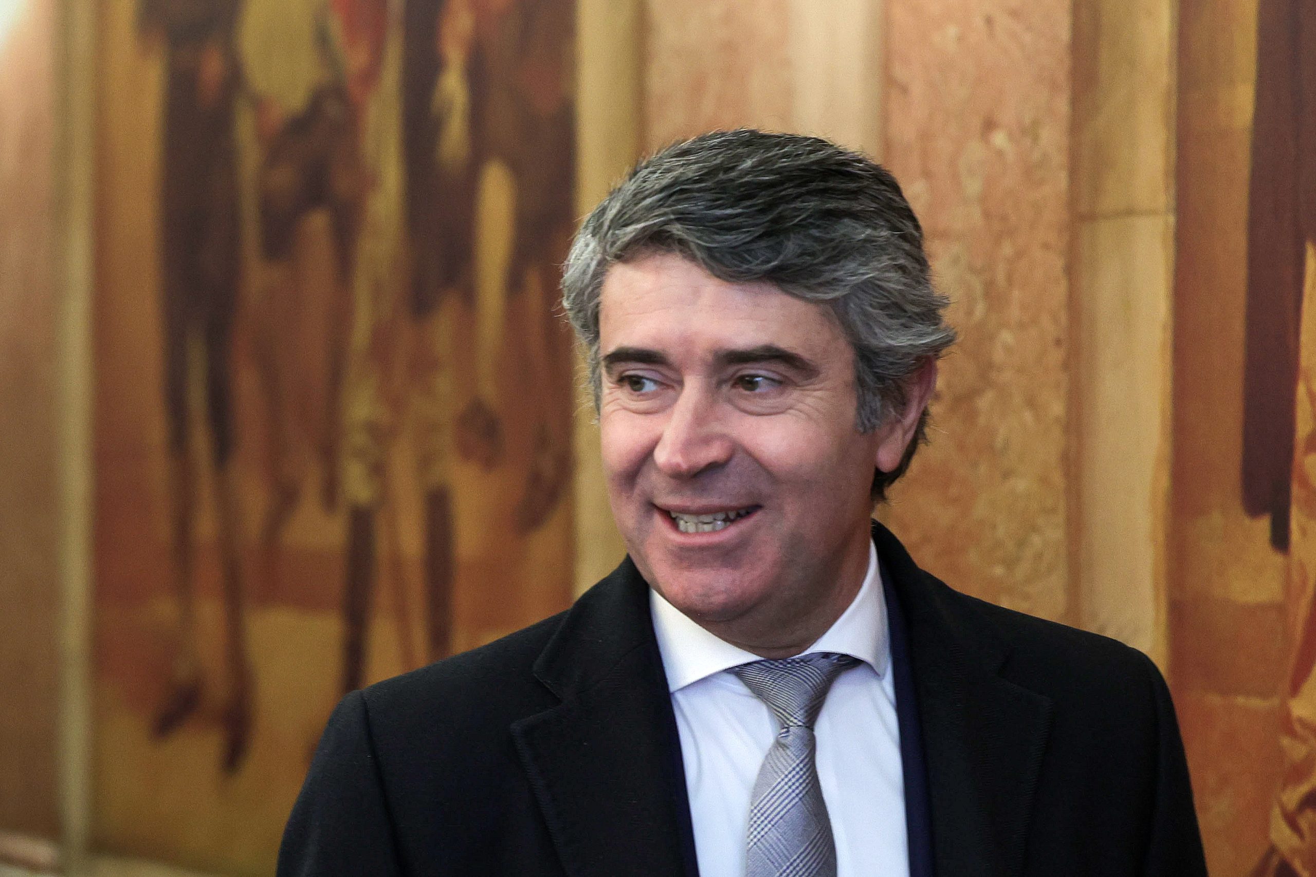 Governo mantém “objetivo político” de concluir reestruturação do SEF até final de março