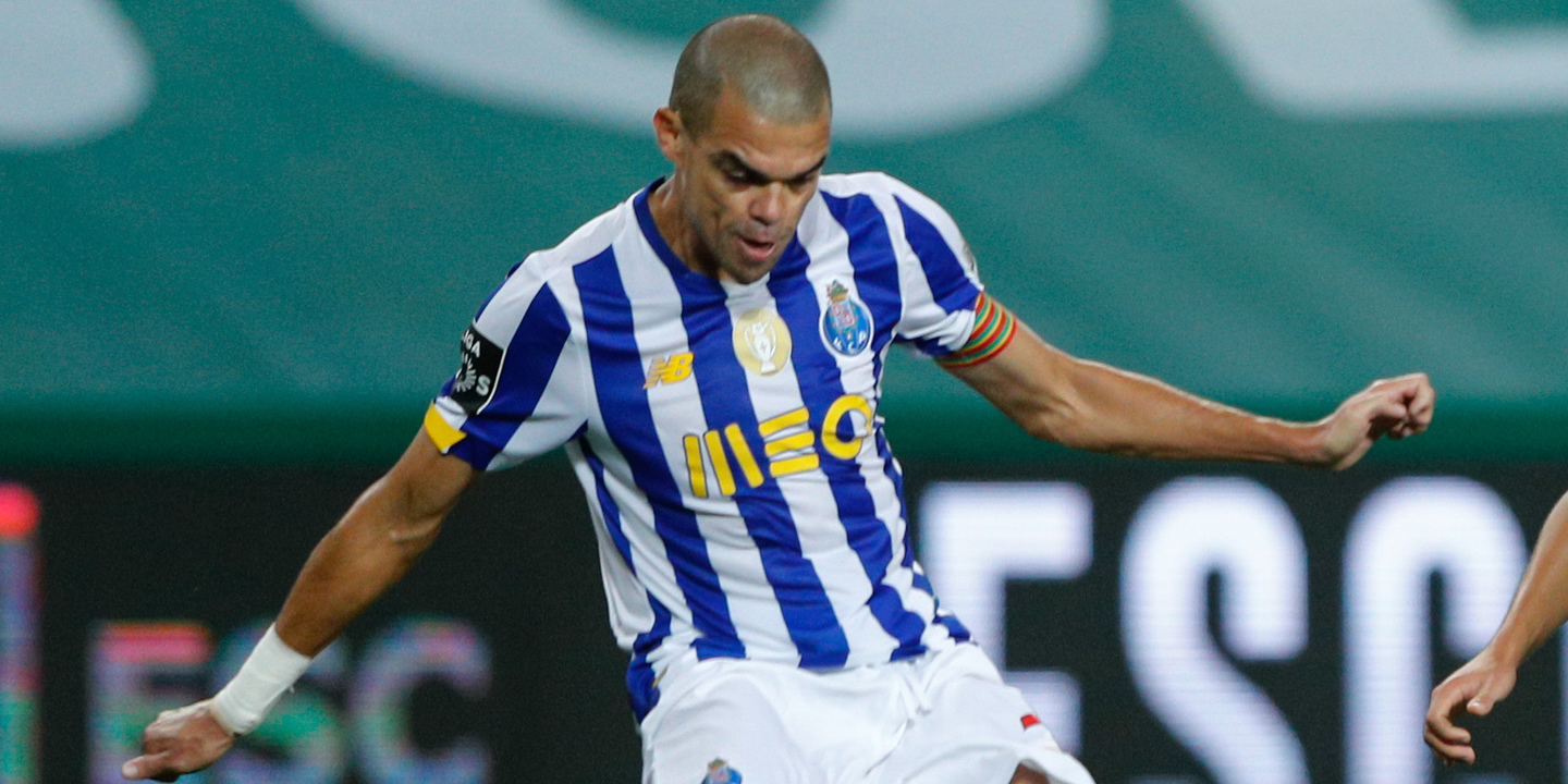 Covid-19: Pepe não está infetado após primeiro teste inconclusivo