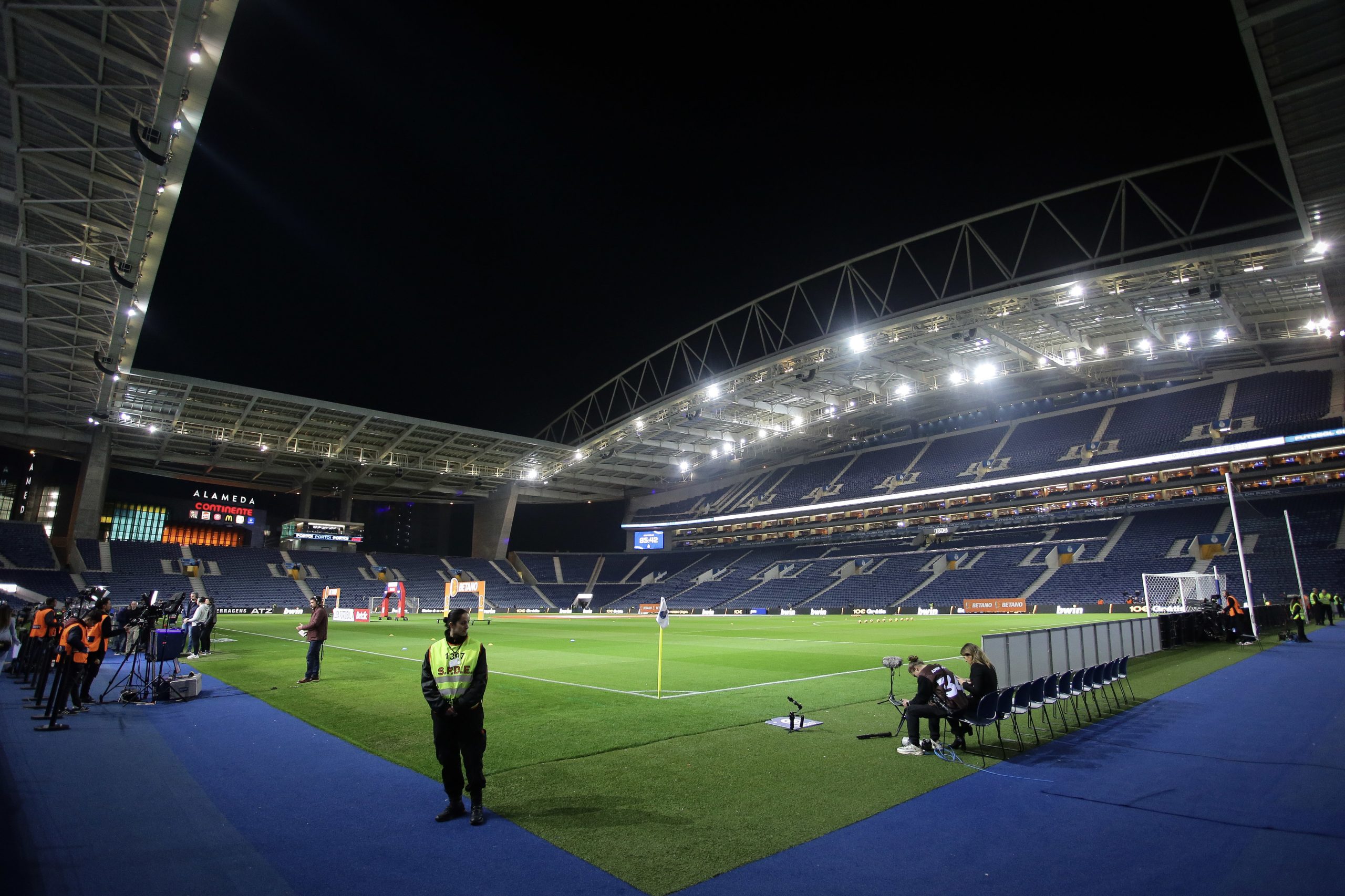 FC Porto e Sporting CP empatam no Estádio do Dragão. Diferença no topo da tabela mantém-se, Benfica aproxima-se