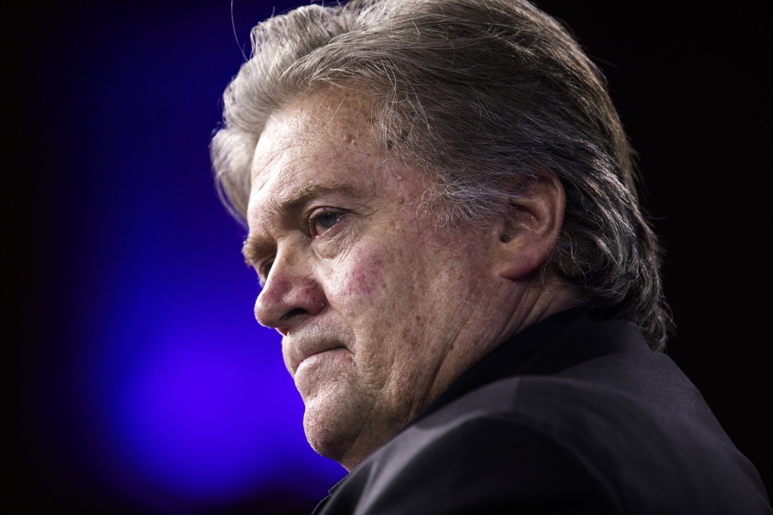 Salvini quer trabalhar com o ultraconservador Steve Bannon para “salvar a Europa”