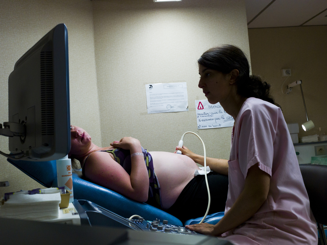 Enjoos matinais estão associados a menor risco de aborto