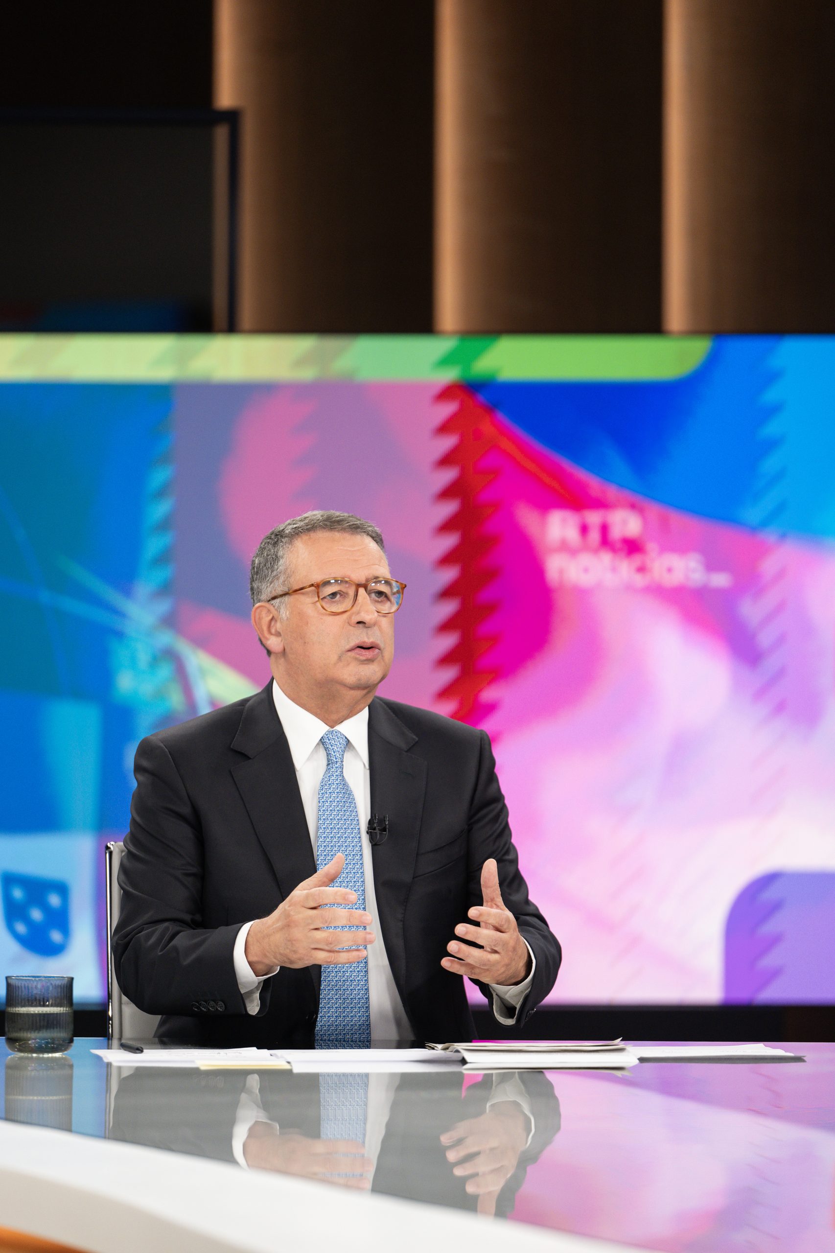 António José Seguro.  Um homem discreto num partido de megafones