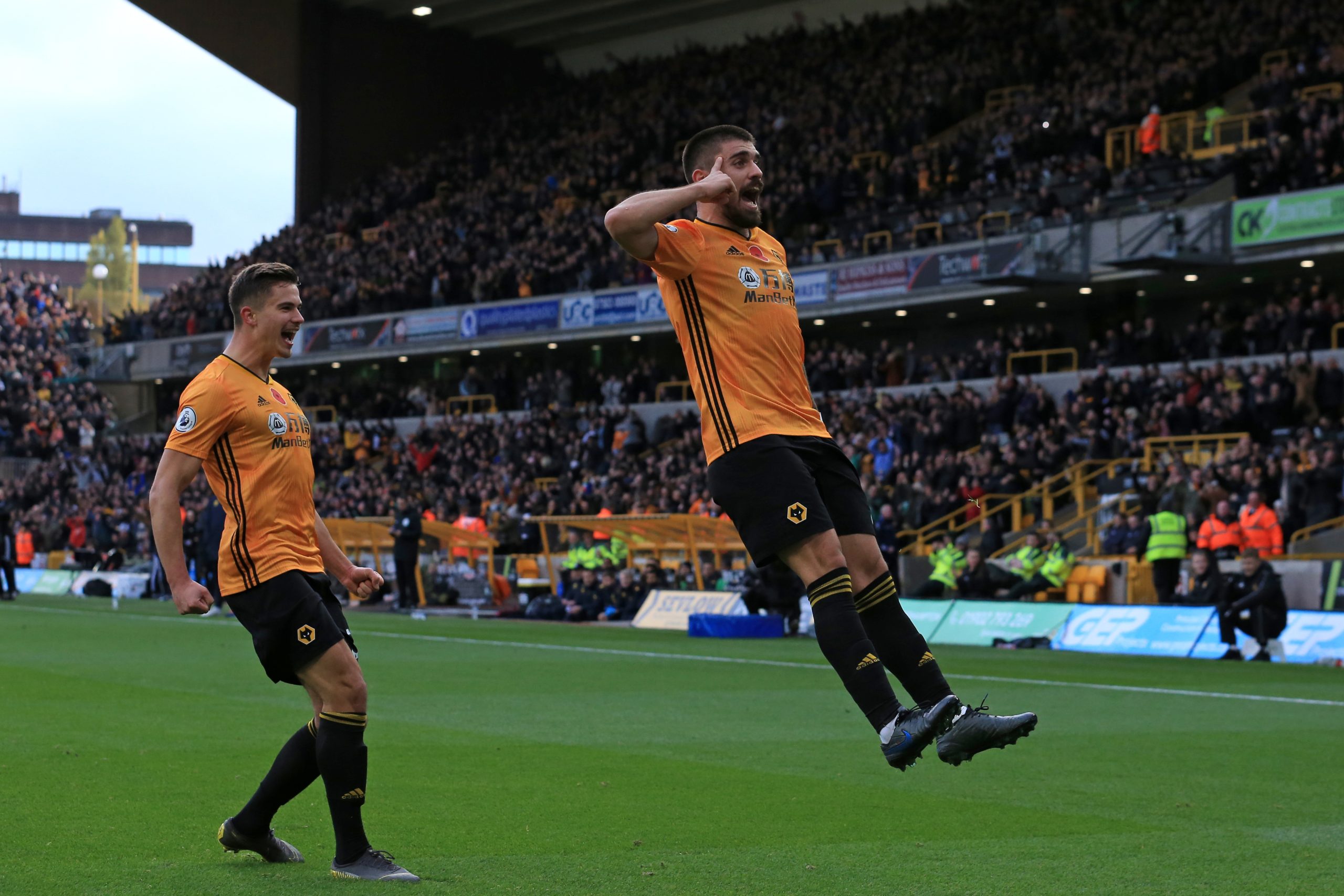 Rúben Neves marca no regresso do Wolverhampton às vitórias