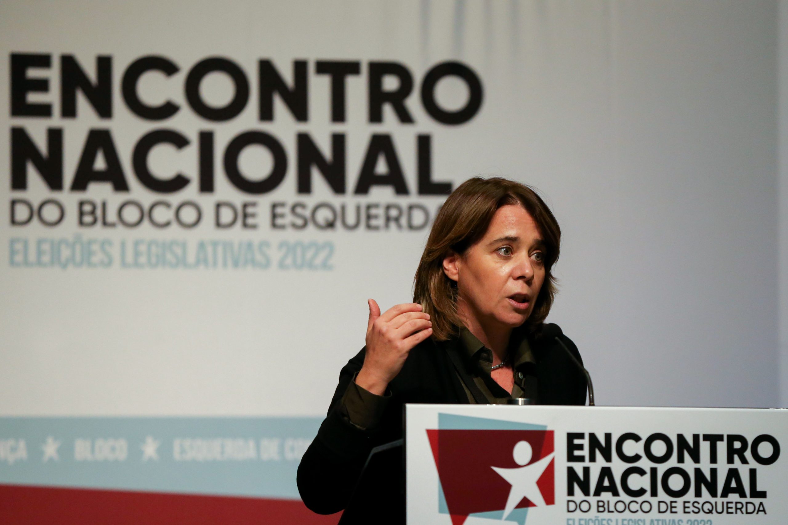 Legislativas. Catarina Martins avisa que “plano B” do PS será “bloco central, formal ou informal”
