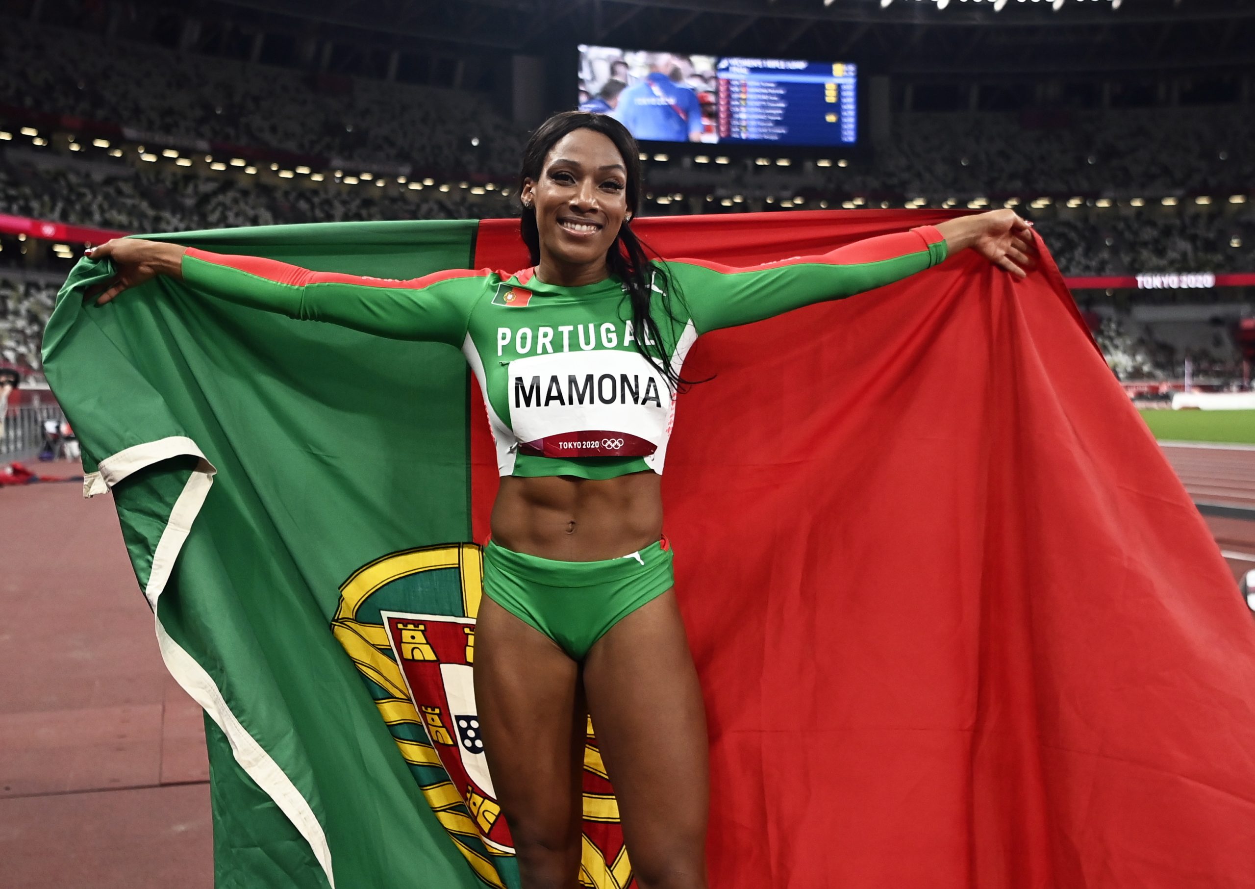 Marcelo considera medalha de Patrícia Mamona triunfo para Portugal e alegria para os portugueses