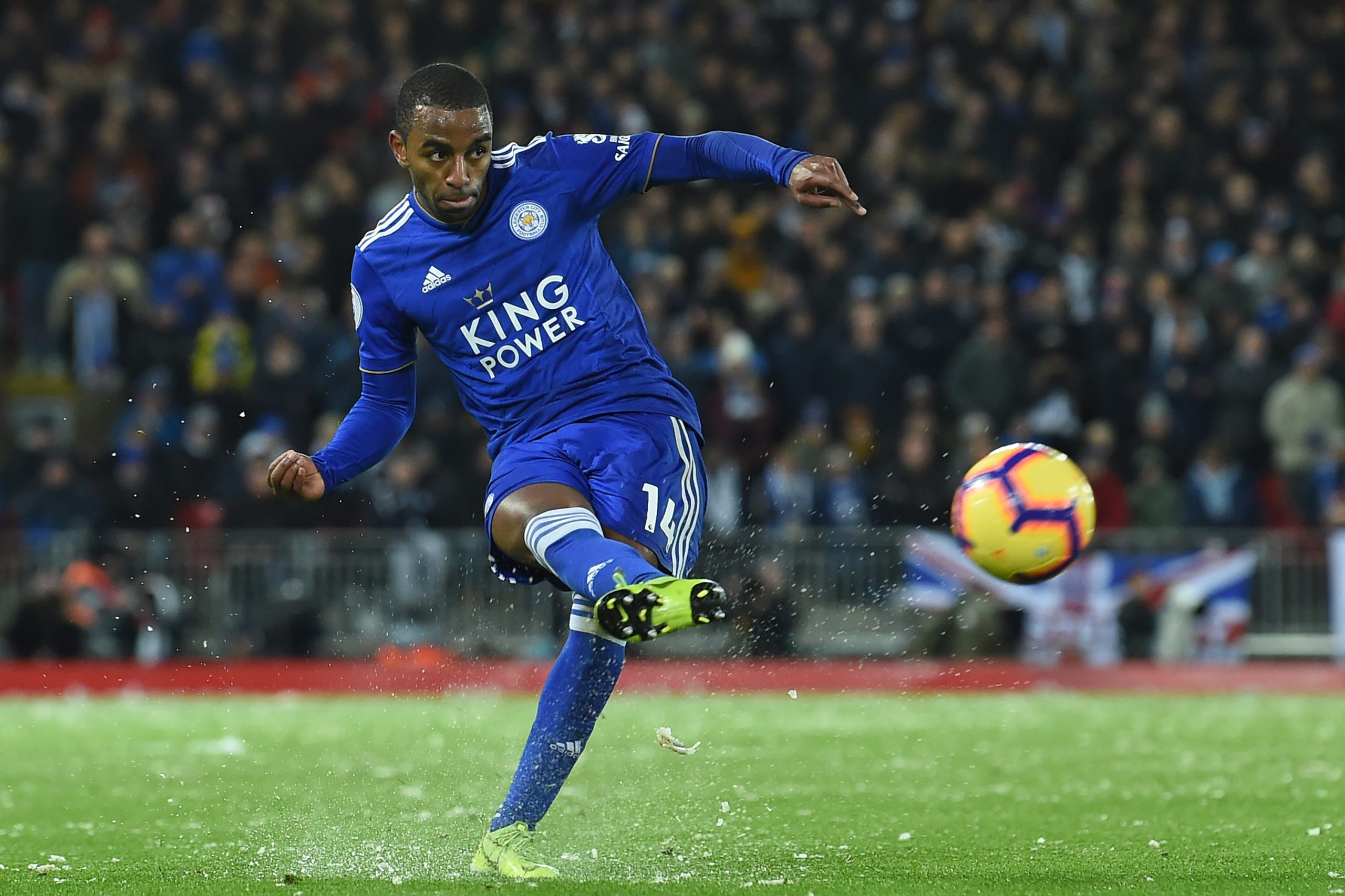 Premier League: Leicester ‘humilha’ Southampton e iguala recorde de 1995
