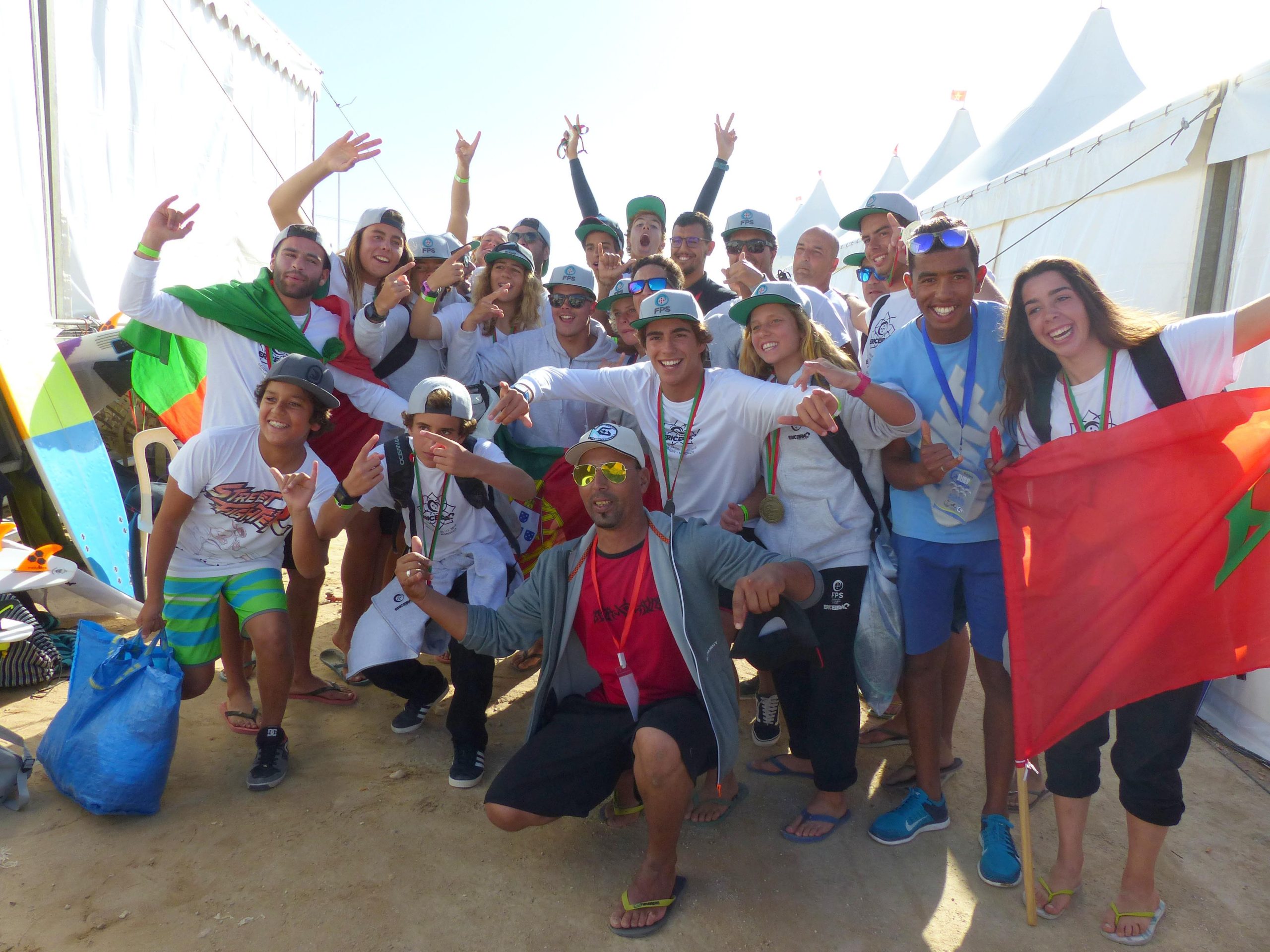 Ondas de Peniche recebem novos talentos do surf nacional