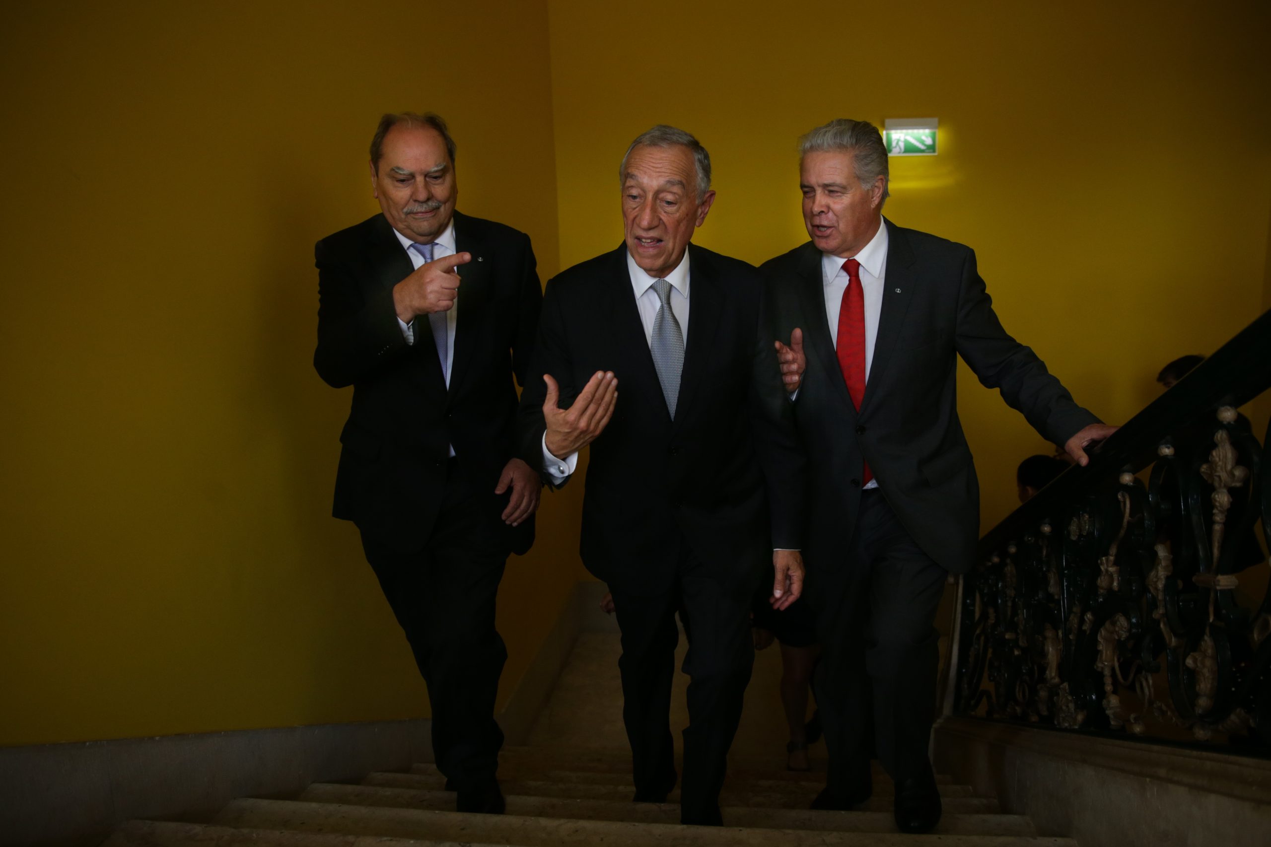 Presidente da República espera acordo para a descentralização