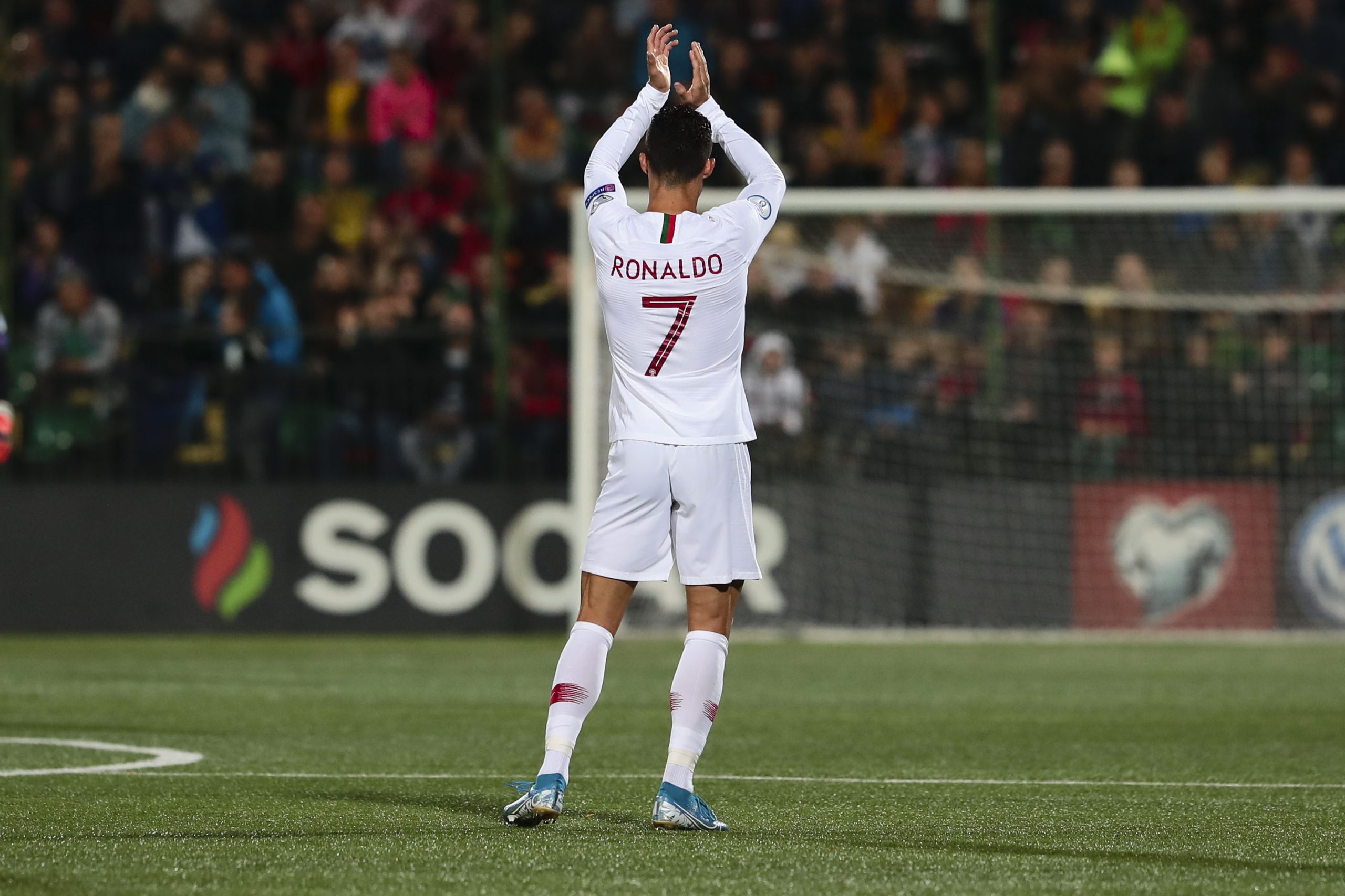 Cristiano Ronaldo partilha o seu orgulho por defender “símbolo da nação”