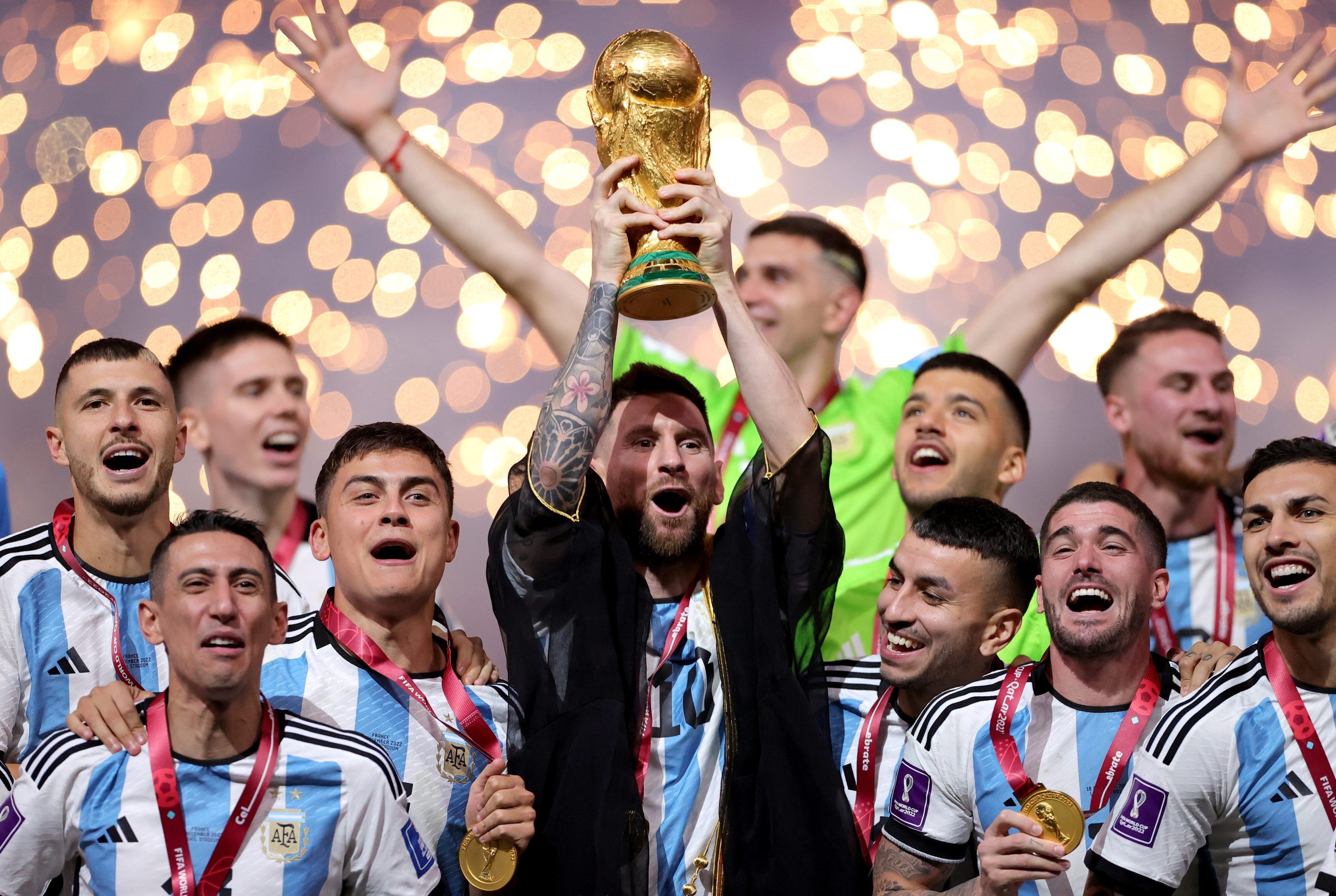 Associação quer pedido de desculpa de Messi por insultos a jornalistas
