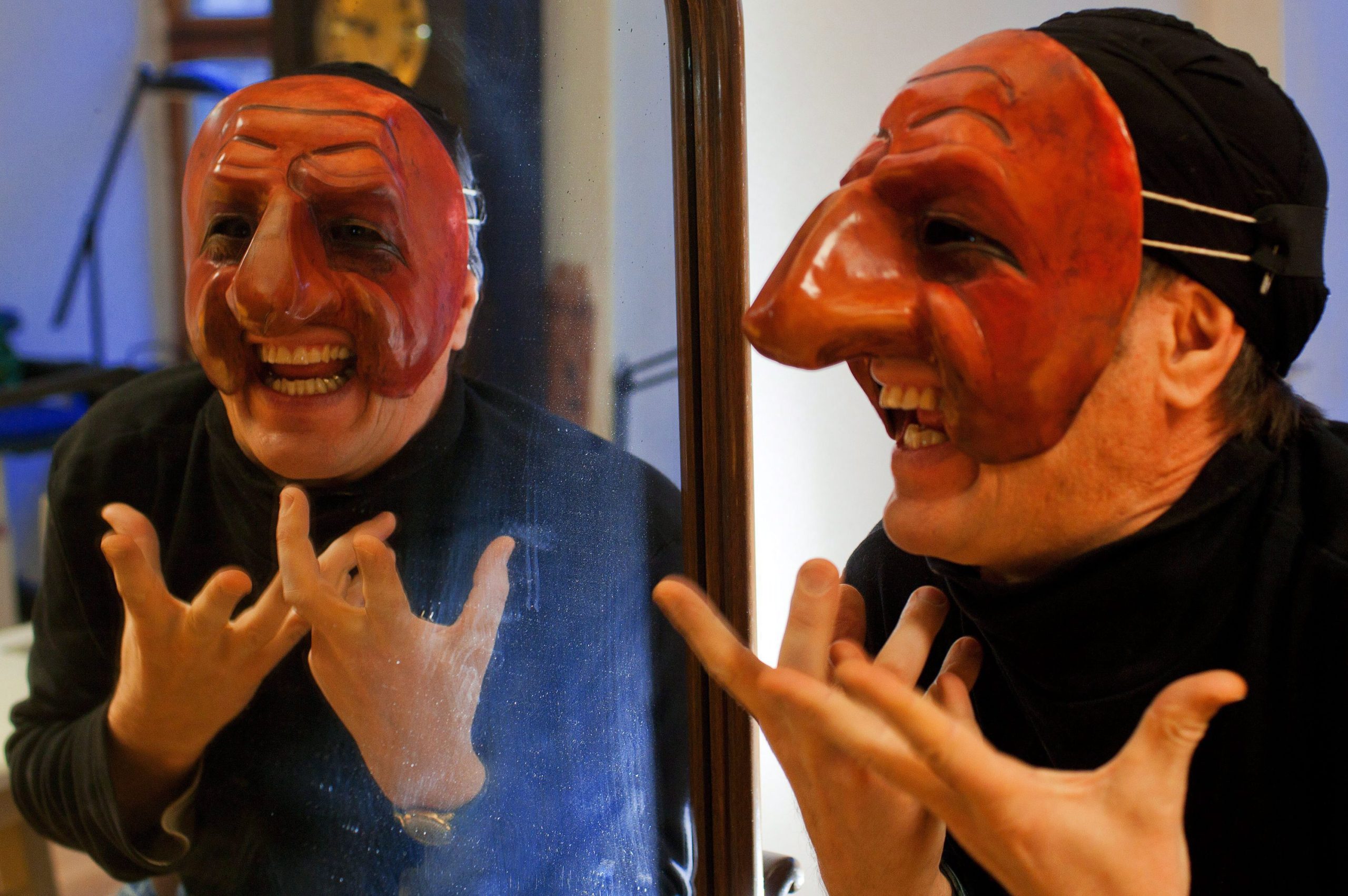 Dia Mundial do Teatro em Portugal com Genet, Brecht, Herberto e Romeo Castellucci