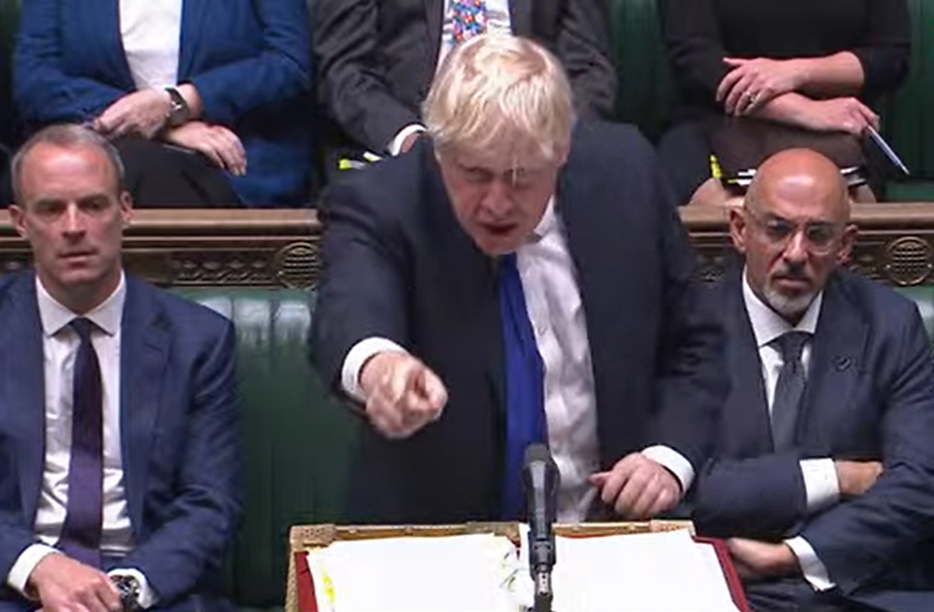 Escândalos, saídas e cada vez menos apoio. Mas Boris Johnson quer continuar a ser primeiro-ministro