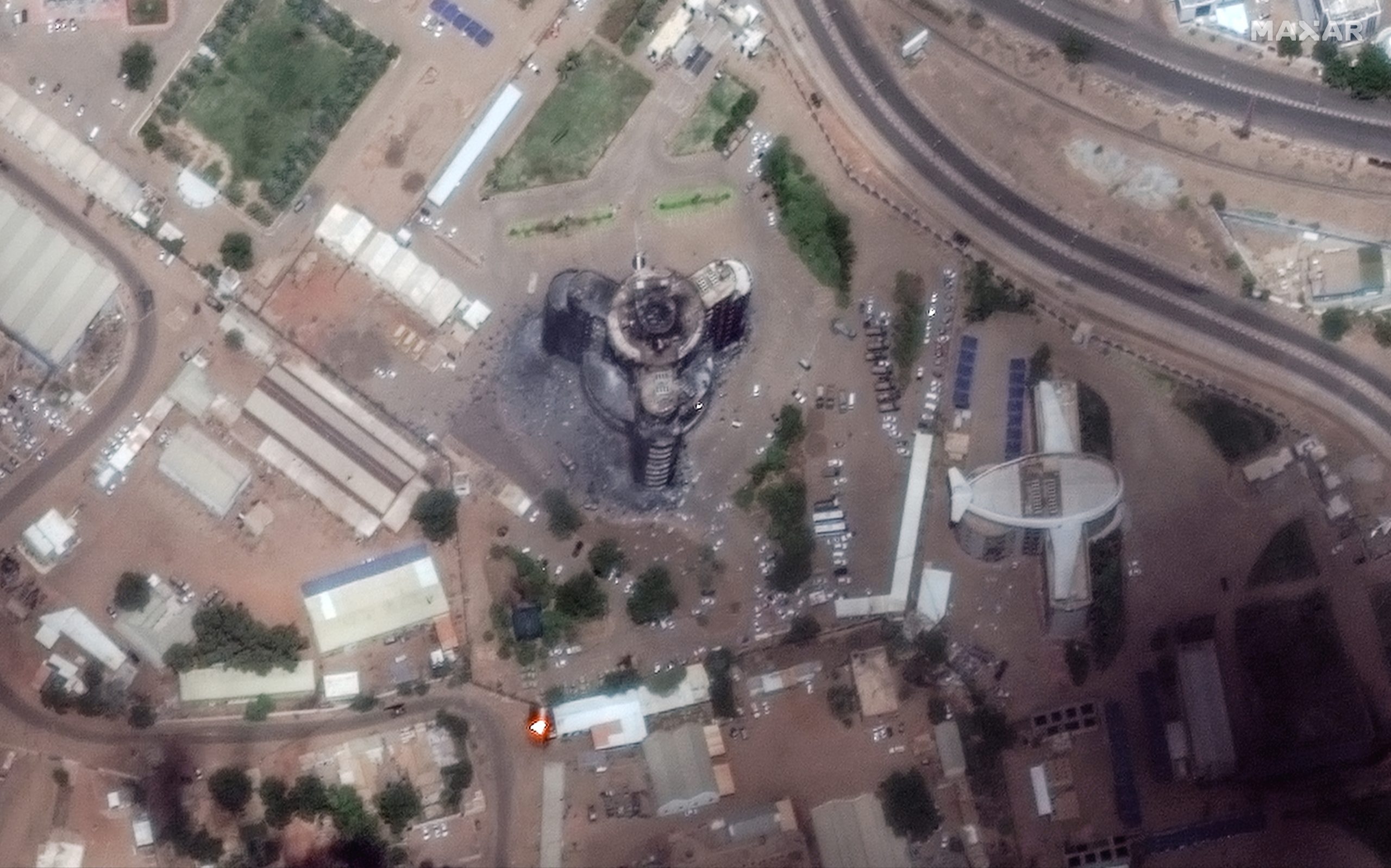 Novo balanço aponta para pelo menos 97 mortos em confrontos no Sudão