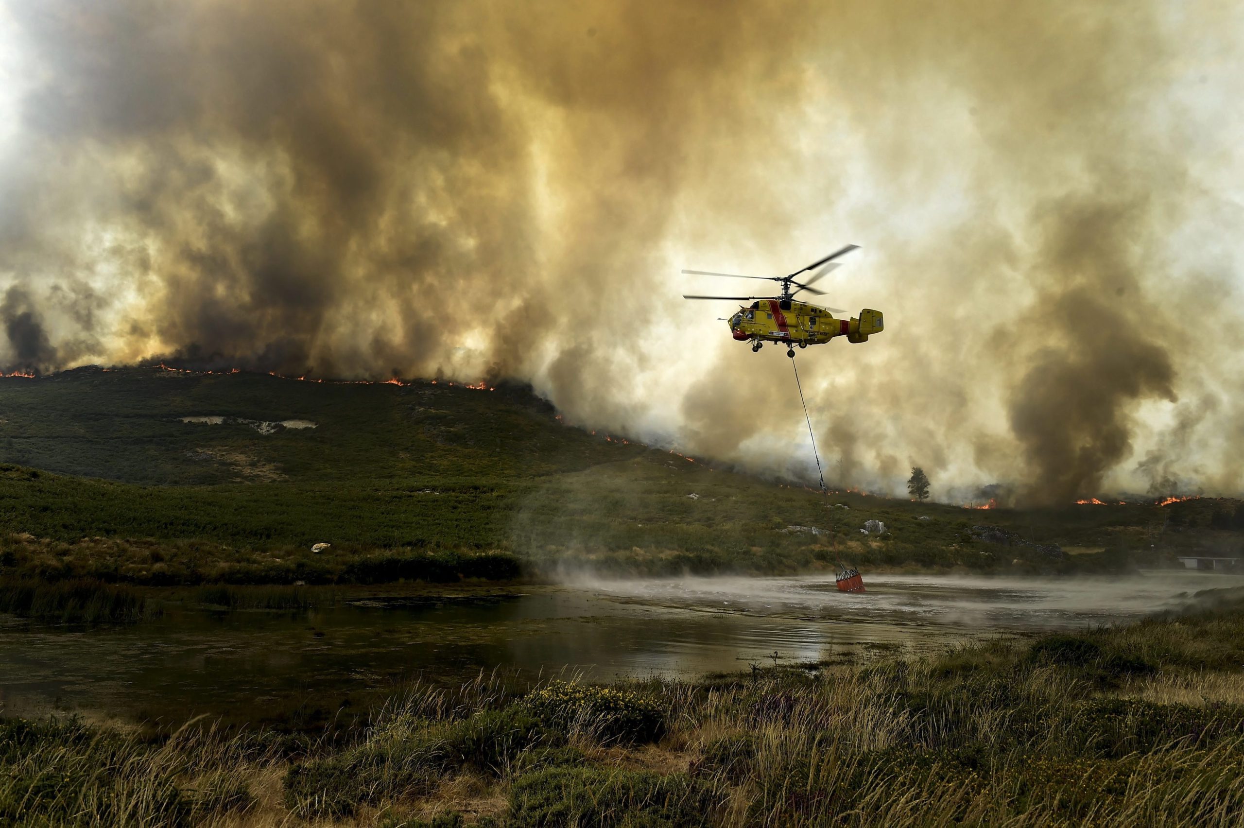 Incêndios: Kamov alugados pelo Estado vão para Vila Real, Ferreira do Zêzere e Loulé