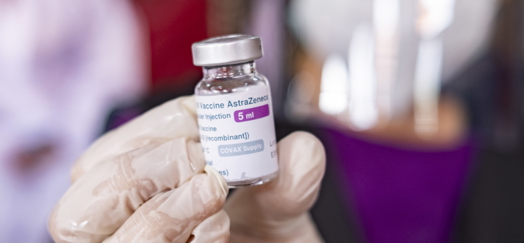 OMS diz não ter dados para recomendar mudança de vacina entre doses