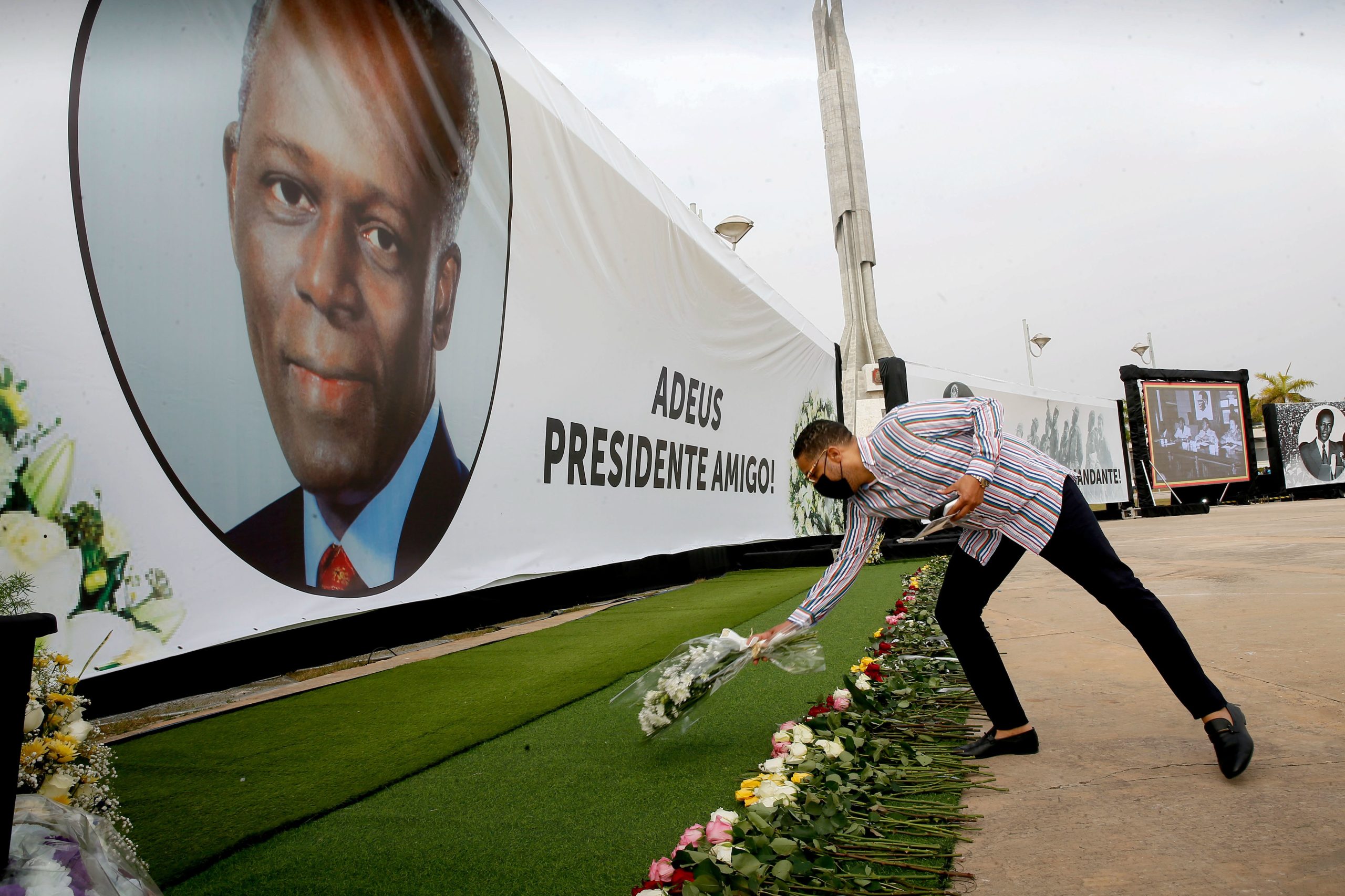 Óbito de José Eduardo dos Santos: Tchizé vai recorrer da decisão de entregar corpo à ex-mulher