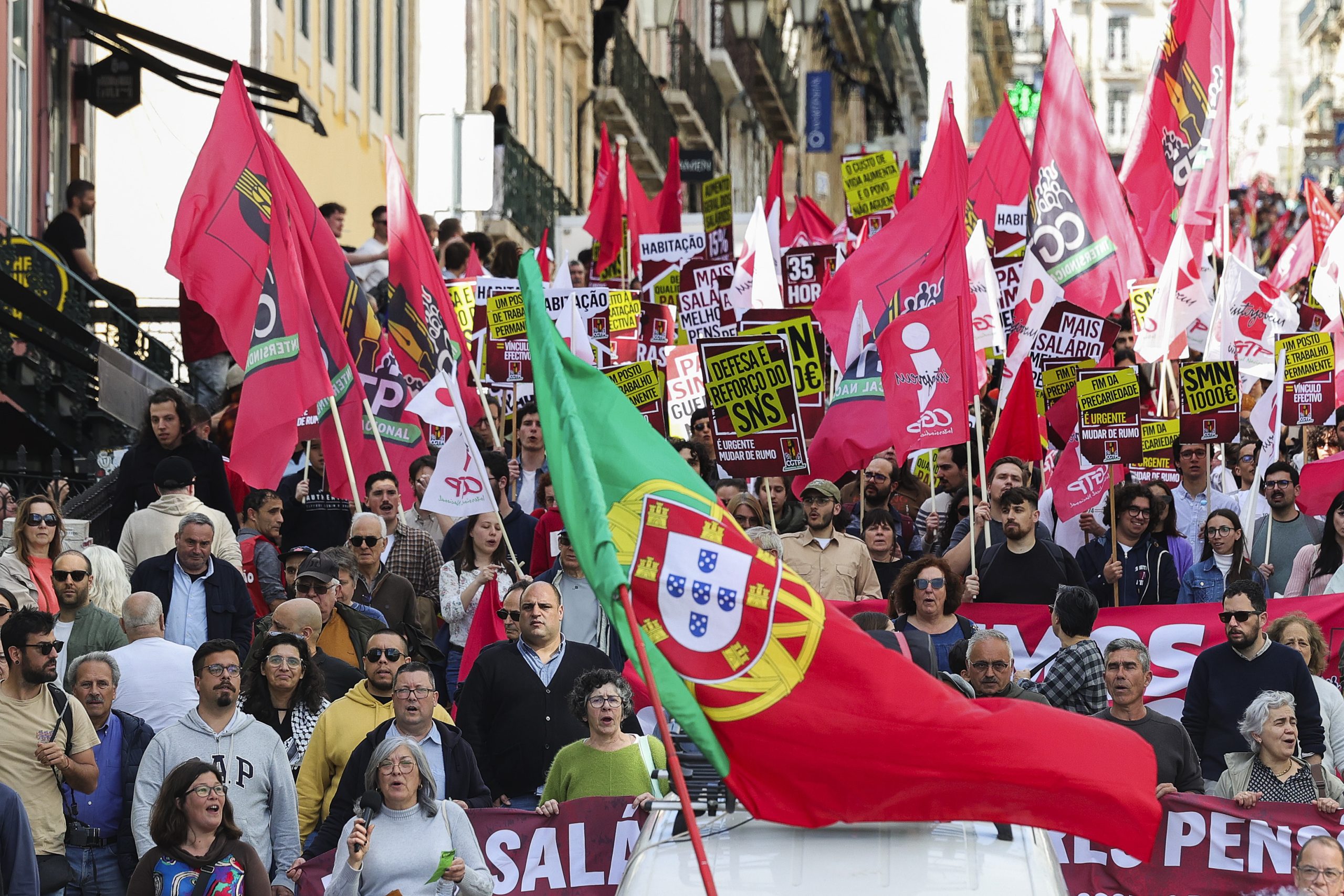 CGTP quer que os “trabalhadores portugueses não aceitam recuar nem ceder perante quem pretende pôr em causa a dignidade do trabalho e da vida”