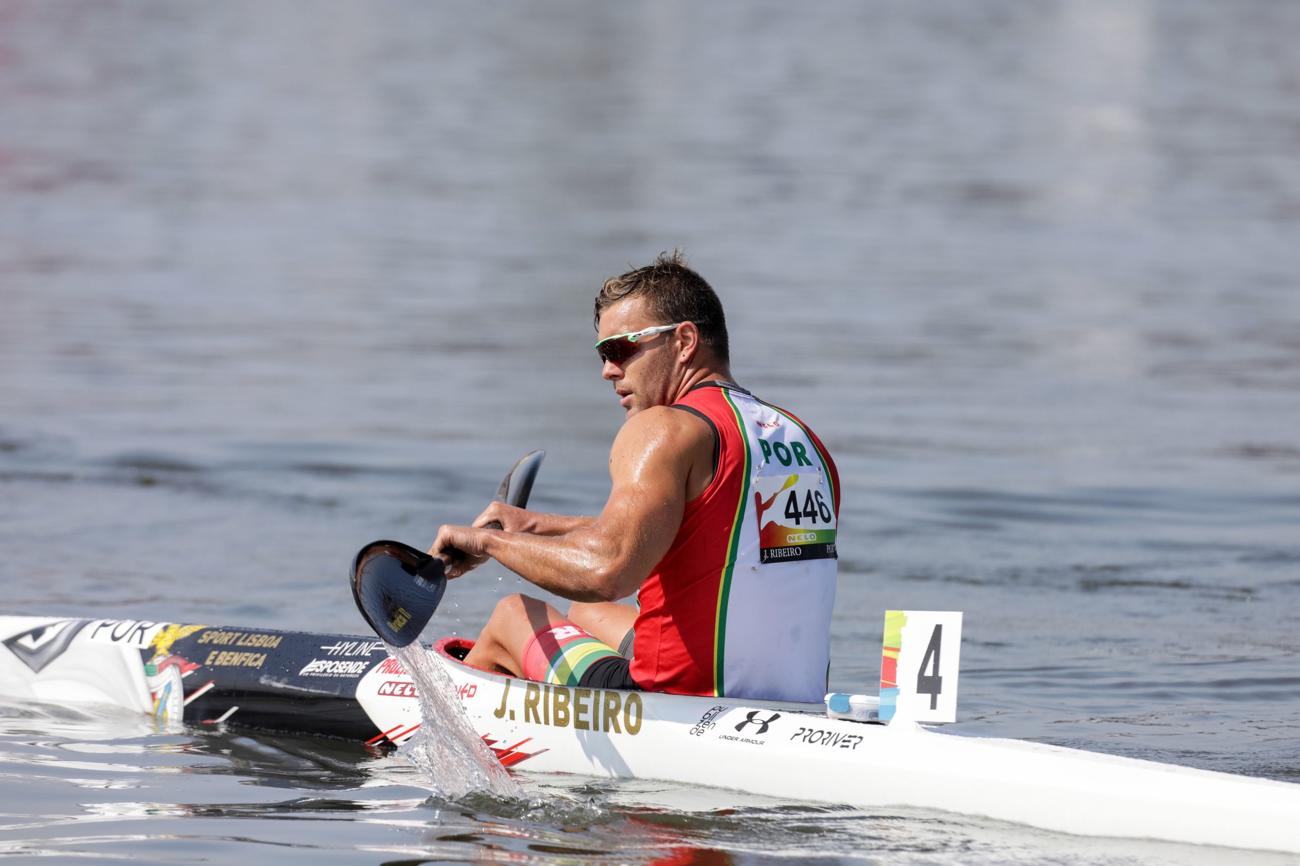 Canoísta olímpico João Ribeiro vice-campeão da Europa de K1 500