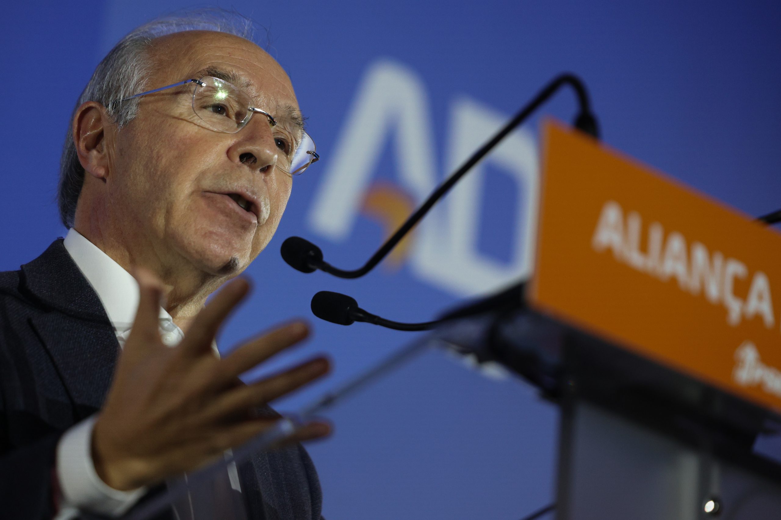 Marques Mendes “é um dos que encaixa melhor” no perfil de candidato presidencial, diz Montenegro