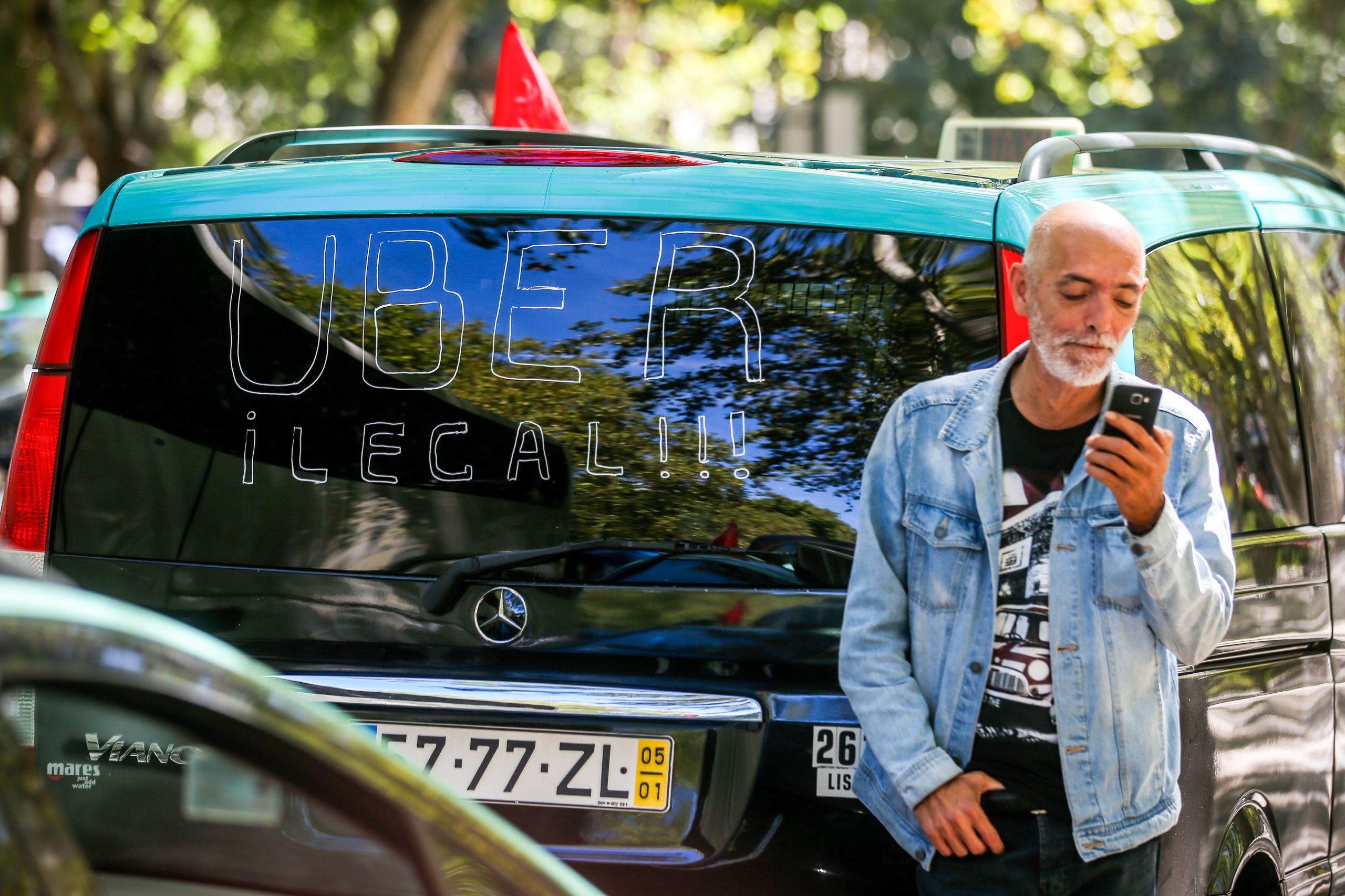 Taxistas abertos ao diálogo se lei incluir a definição de contigentes de carros