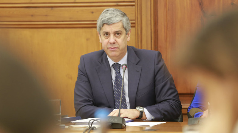 José Miguel Júdice: Domingues e Centeno podem mesmo ter de mostrar SMS. Basta à Comissão usar os seus poderes
