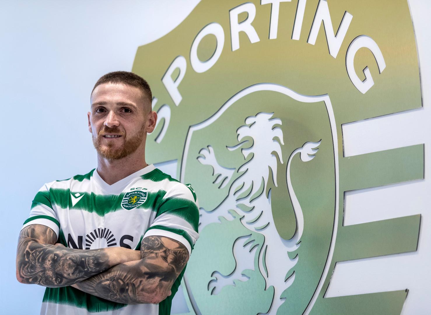 Sporting oficializa contratações de Antunes e Pedro Porro