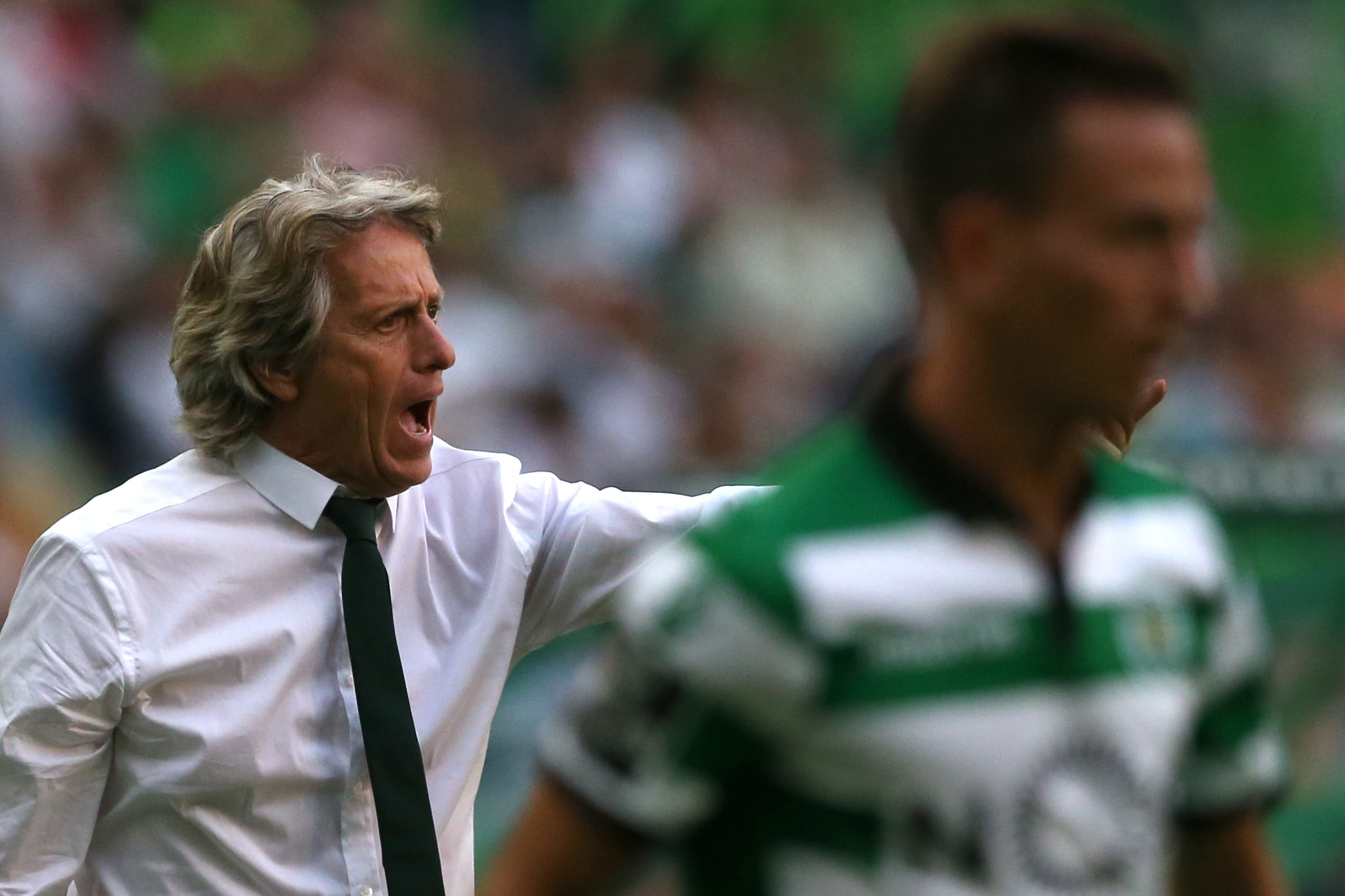Sporting empata a 3 em casa do Vitória de Guimarães. Marega muda jogo em dois minutos.