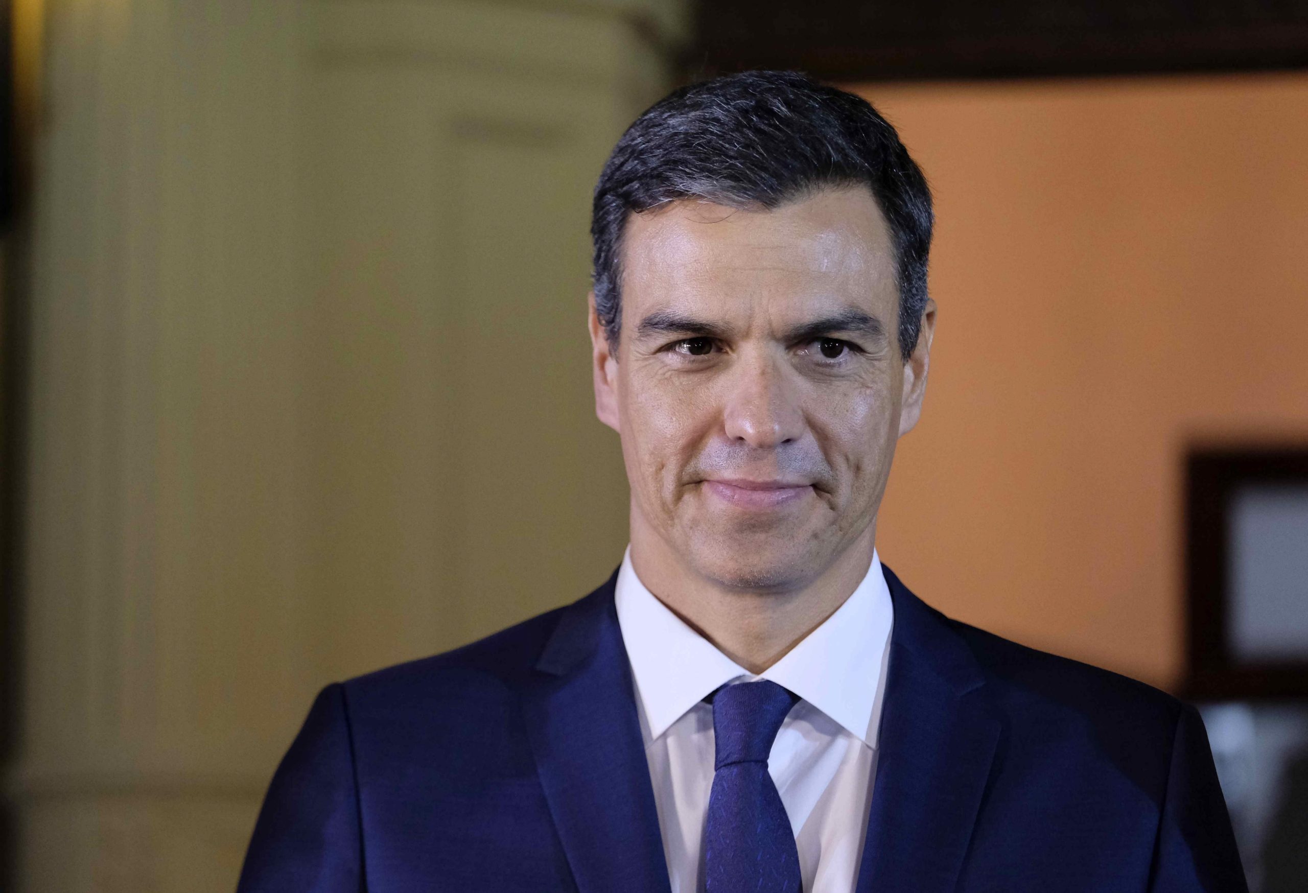 Pedro Sánchez diz que escolheu o “caminho da exemplaridade” ao contrário de outros