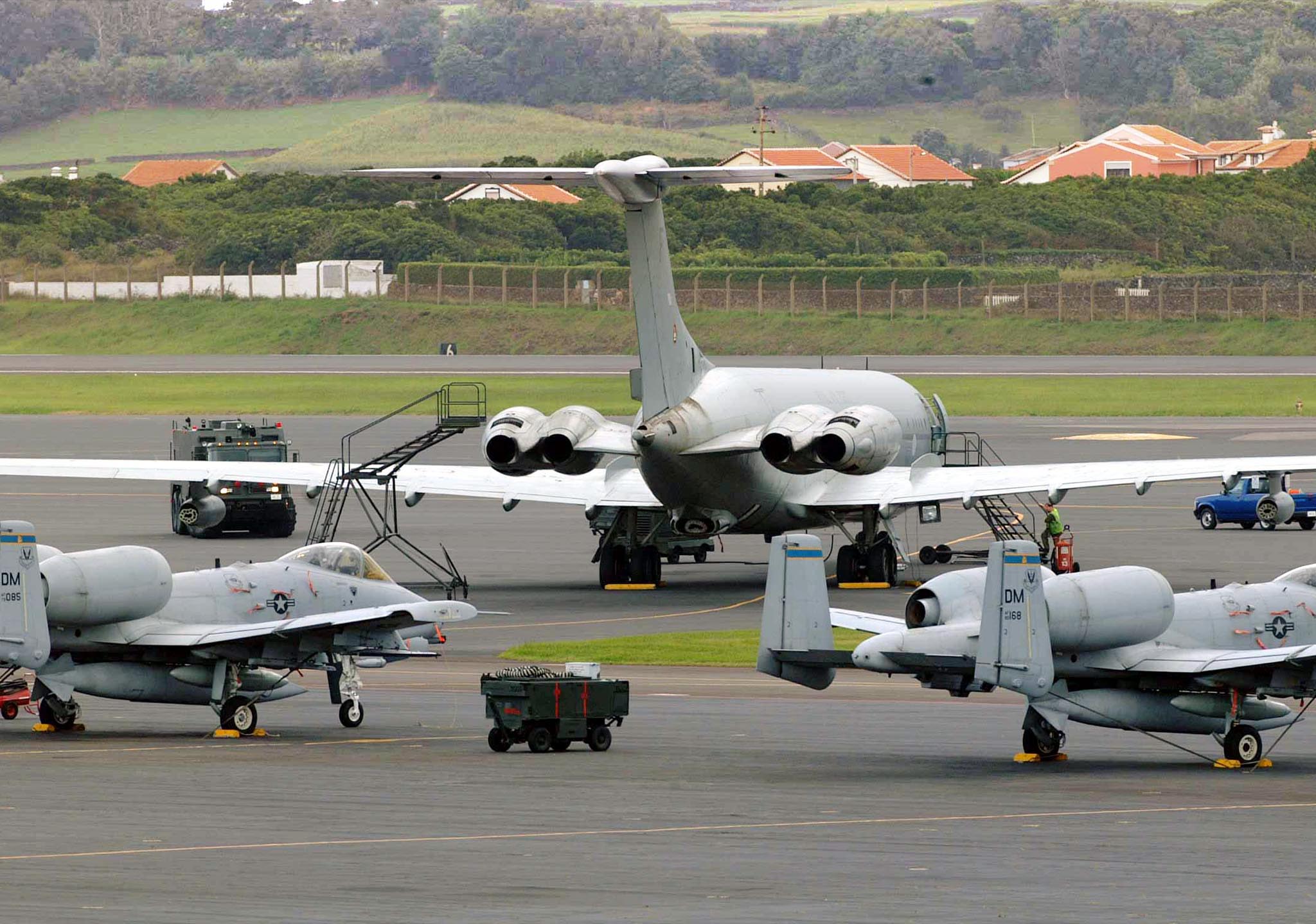 Covid-19: Ministério da Defesa garante condições de segurança na base das Lajes