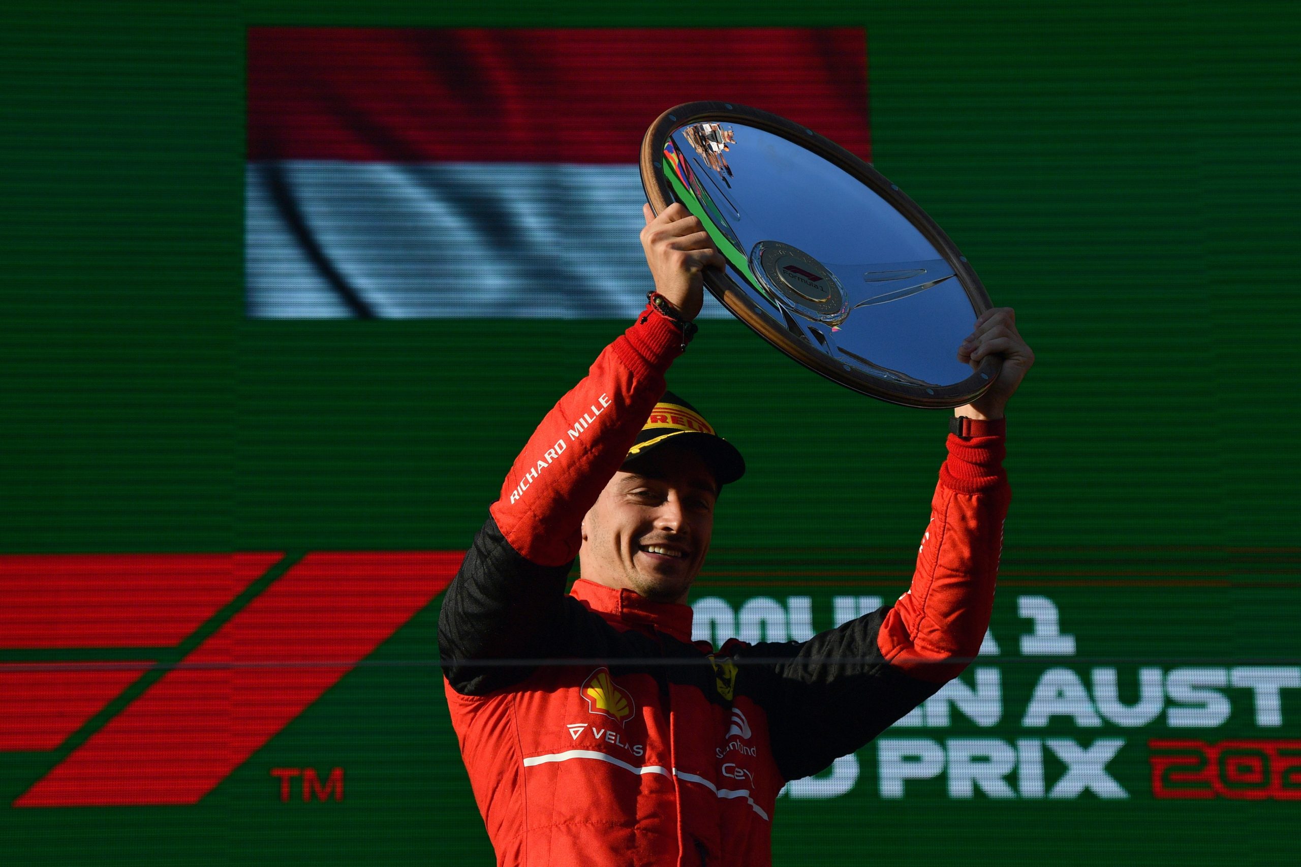 Charles Leclerc vence GP da Austrália de F1 e reforça liderança do Mundial
