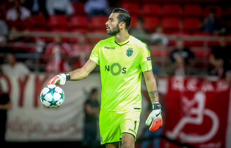 Oficial: Sporting confirma acordo por Rui Patrício com Wolverhampton