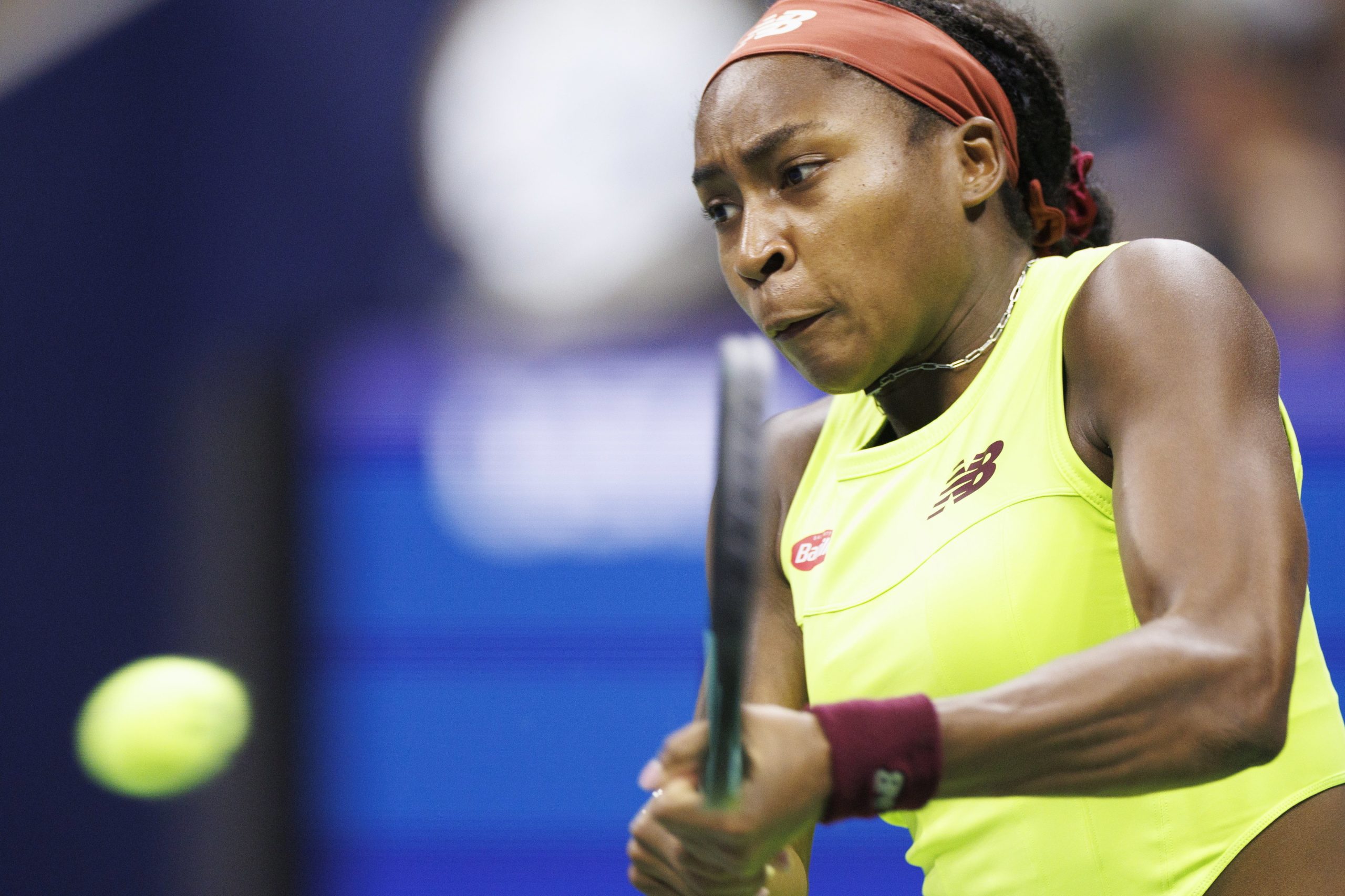 Coco Gauff vence meias-finais do US Open marcadas por protesto ambiental