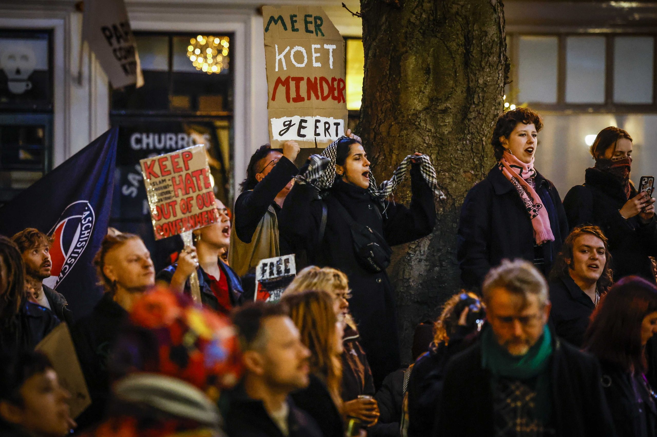 Manifestações nos Países Baixos após vitória da extrema-direita nas legislativas