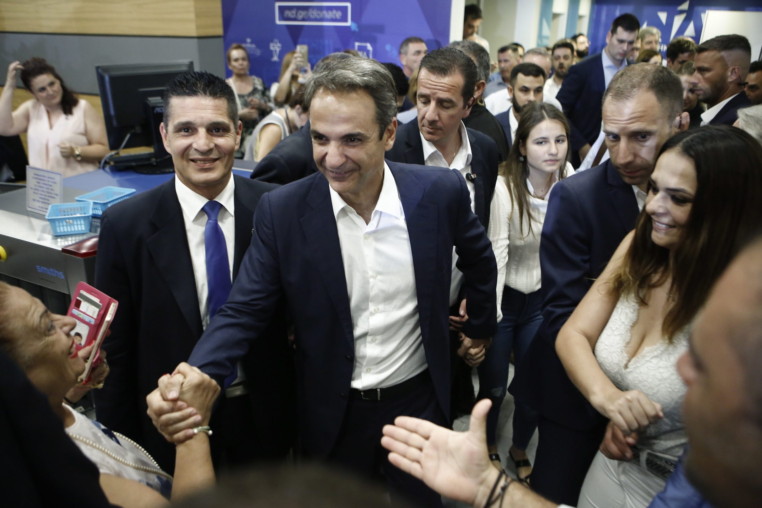 Grécia. Resultados dão maioria absoluta à Nova Democracia em eleições com 40% de abstenção