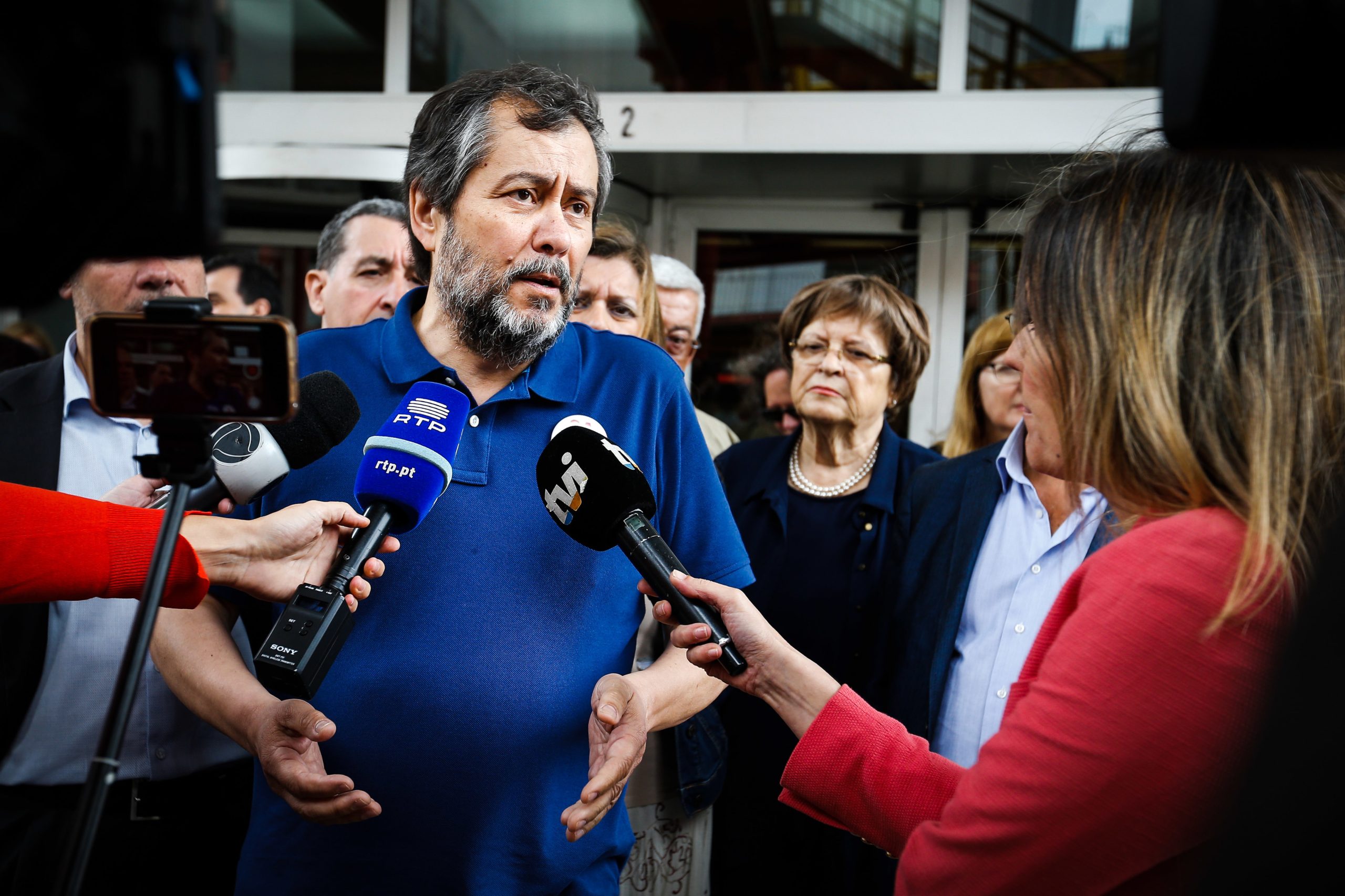Sindicatos de professores querem que AR fiscalize legalidade da proposta do Governo