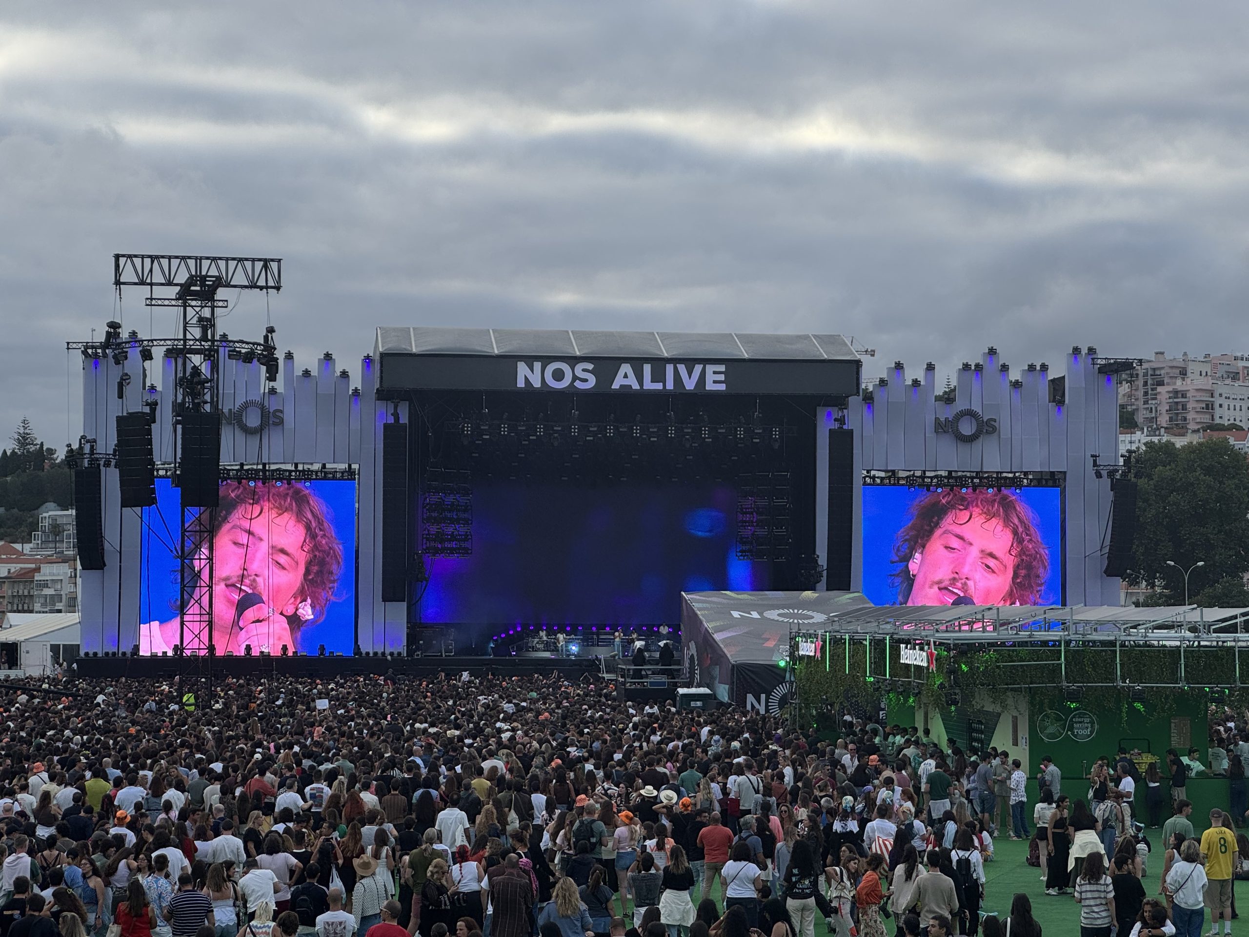 Benson Boone no NOS Alive