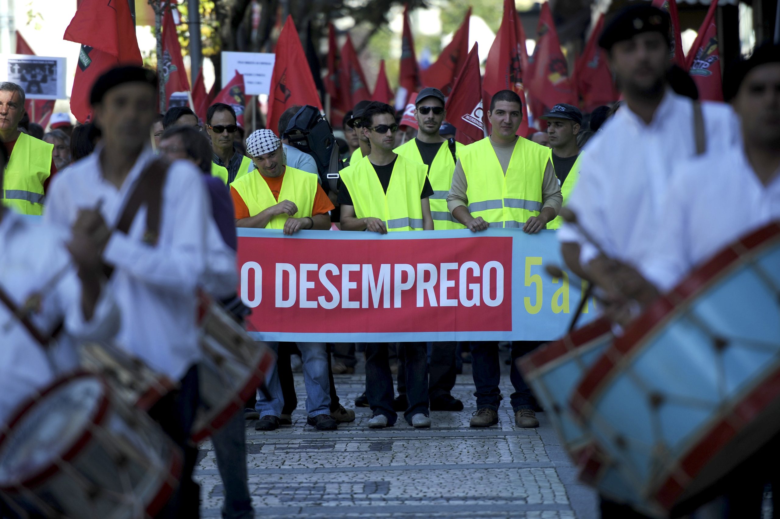 Taxa de desemprego sobe para 7,9% na zona euro e 7,2% na União Europeia em julho