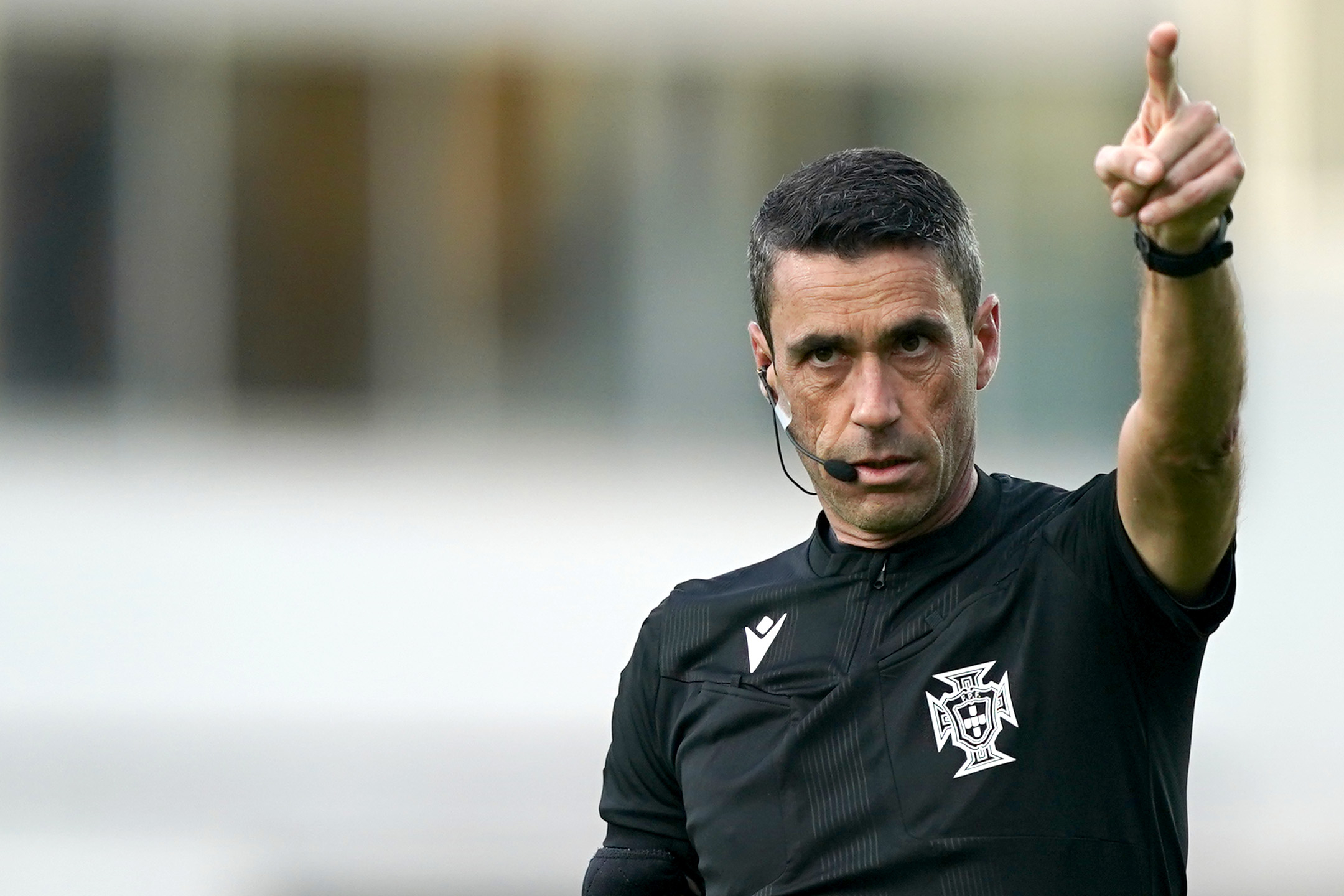 Nuno Almeida arbitra receção do FC Porto ao Sporting