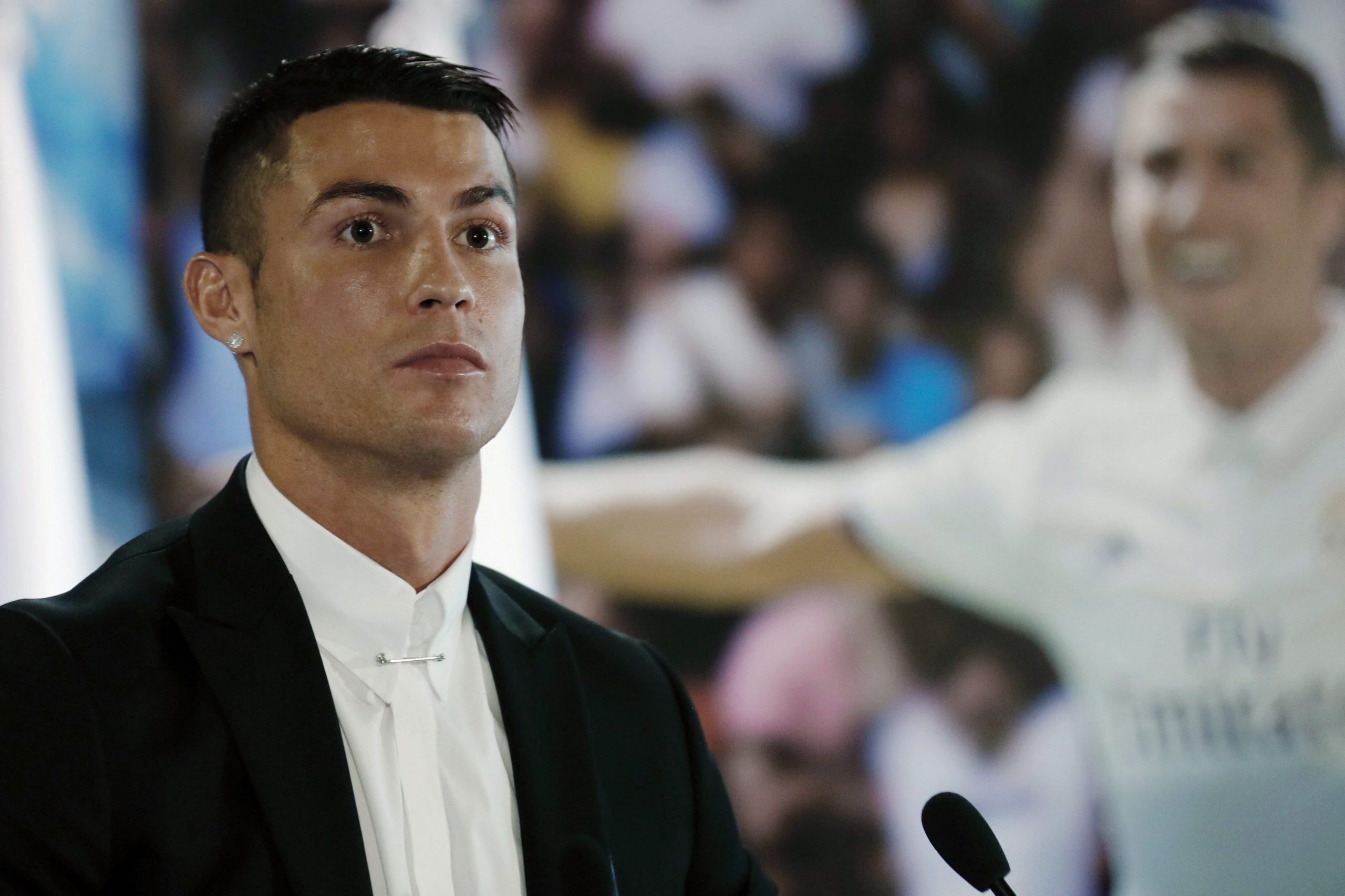 Cristiano Ronaldo e Mourinho na mira do ‘Football Leaks’