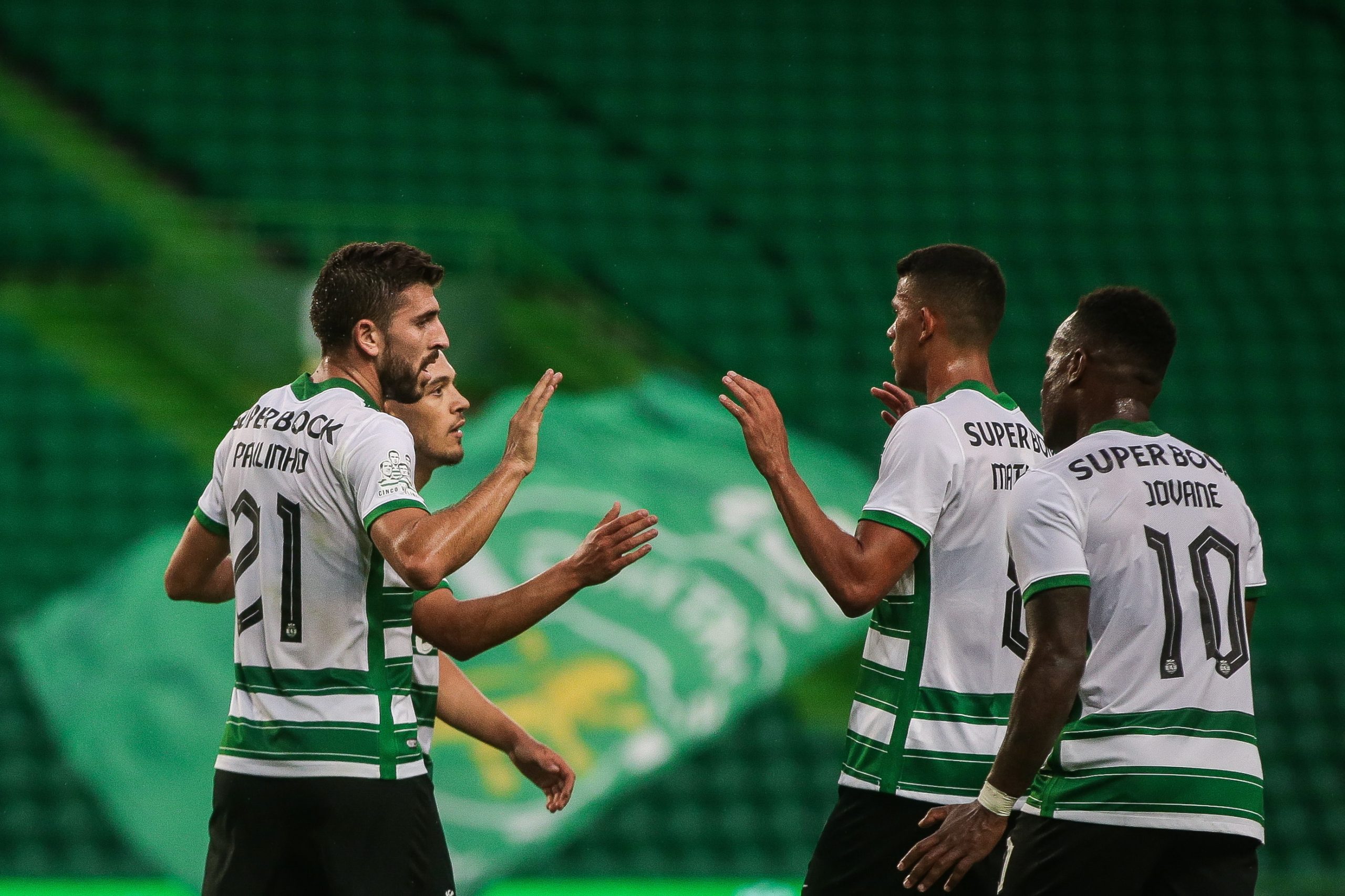 Sporting vence Lyon e conquista Troféu Cinco Violinos